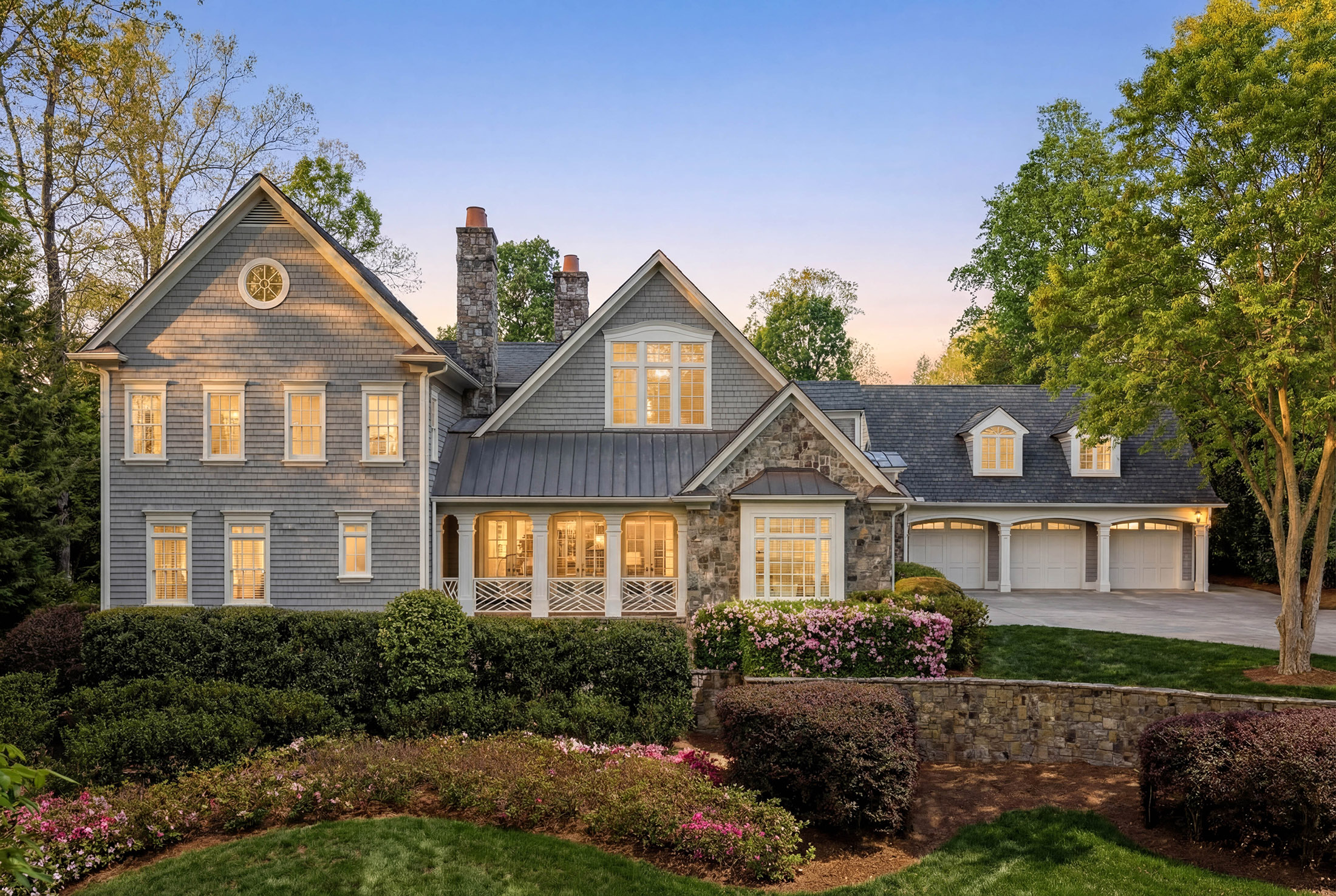  Stunning Estate with Pool Set on 1.3+/- Private Acres - 物件實景