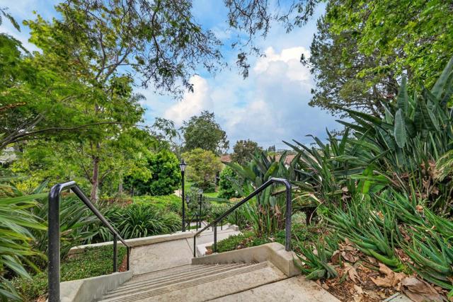 San Diego, California, 92122, United States, 2 Bedrooms Bedrooms, ,1 BathroomBathrooms,Residential,For Sale,2048428