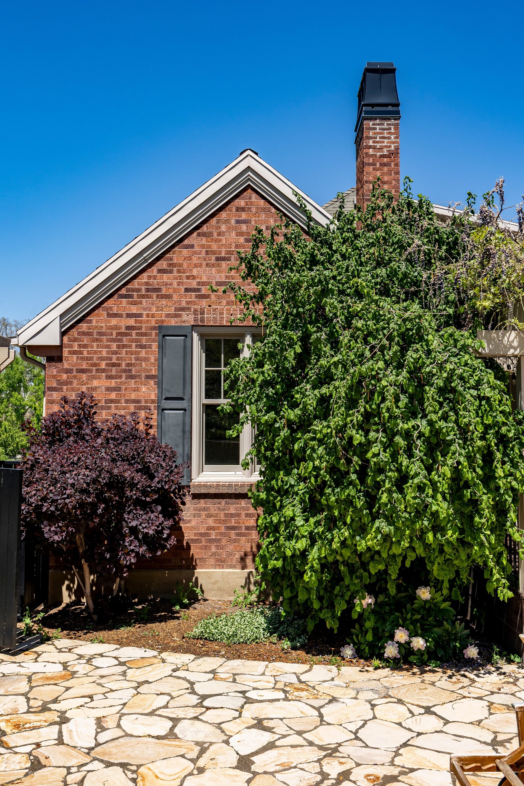  Historic Charm Meets Modern Living in the Heart of Yalecrest - 物件實景