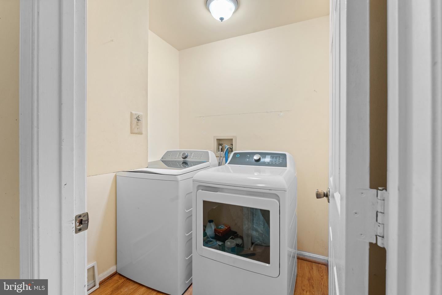 BOWIE, Maryland, 20720, United States, 4 Bedrooms Bedrooms, ,4 BathroomsBathrooms,Residential,For Sale,1897173