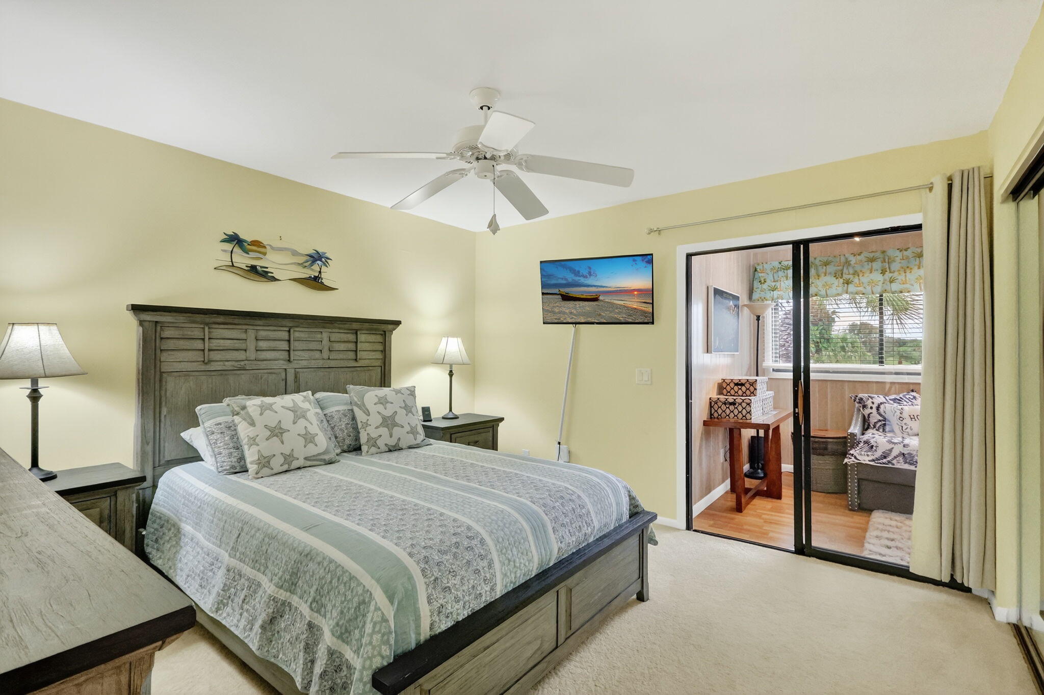 Stuart, Florida, 34997, United States, 3 Bedrooms Bedrooms, ,3 BathroomsBathrooms,Residential,For Sale,1989357