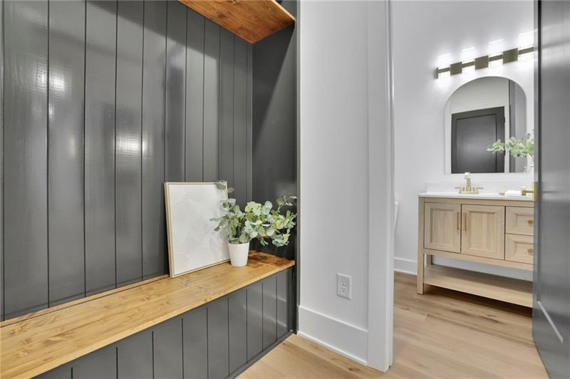 Canton, Georgia, 30114, United States, 5 Bedrooms Bedrooms, ,4 BathroomsBathrooms,Residential,For Sale,1974938