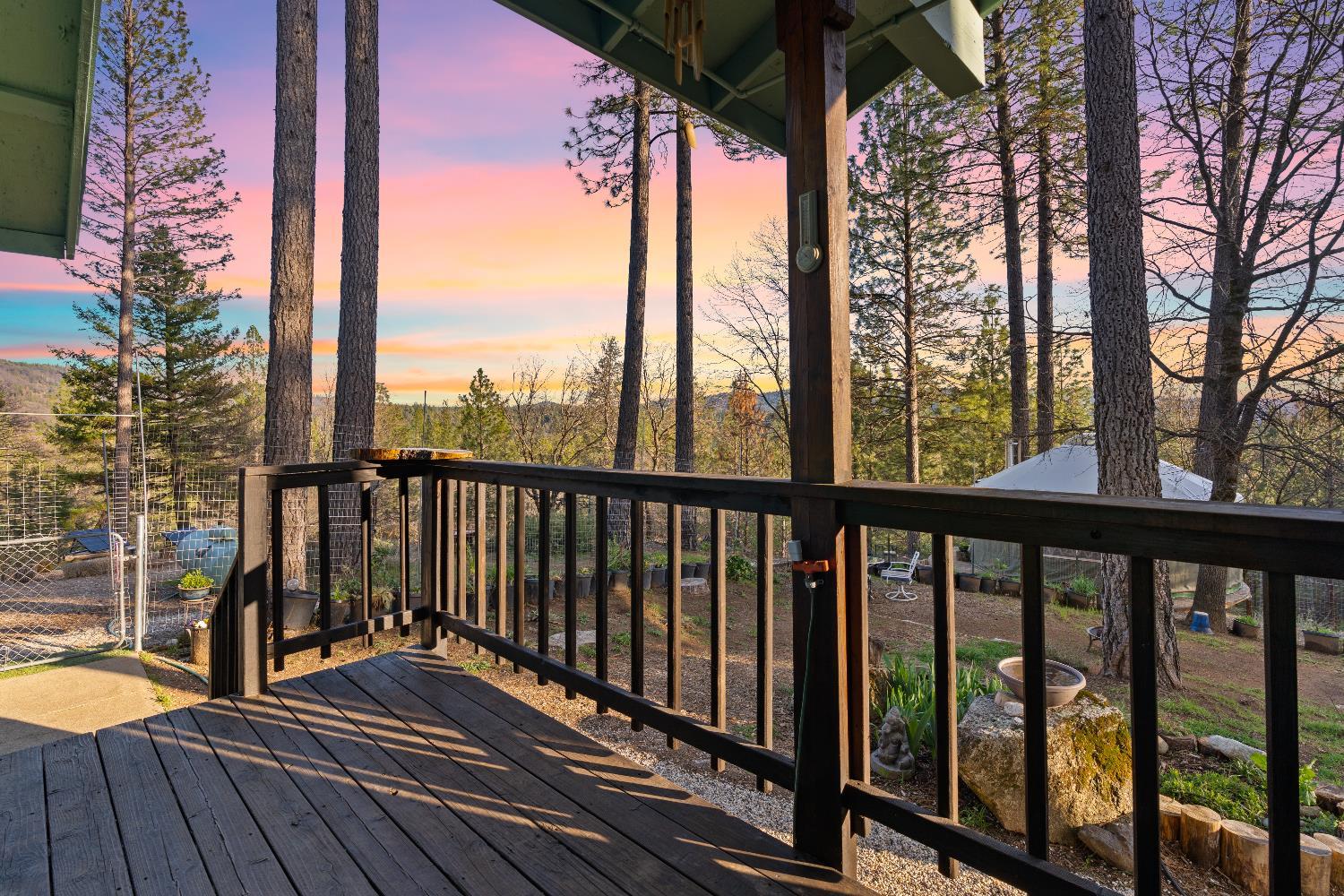 Camptonville, California, 95922, United States, 1 Bedroom Bedrooms, ,2 BathroomsBathrooms,Residential,For Sale,1938019