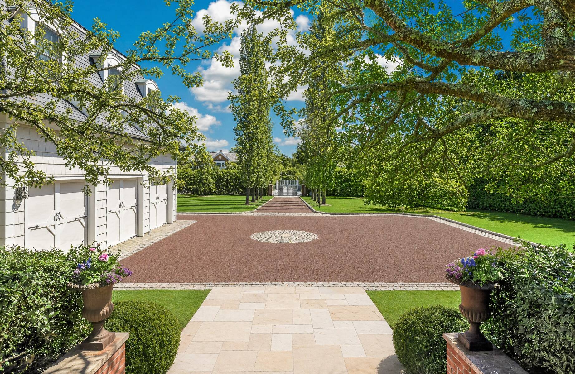  Private Gated Estate in Southampton Village with Pool, Spa, Pool - 物件實景