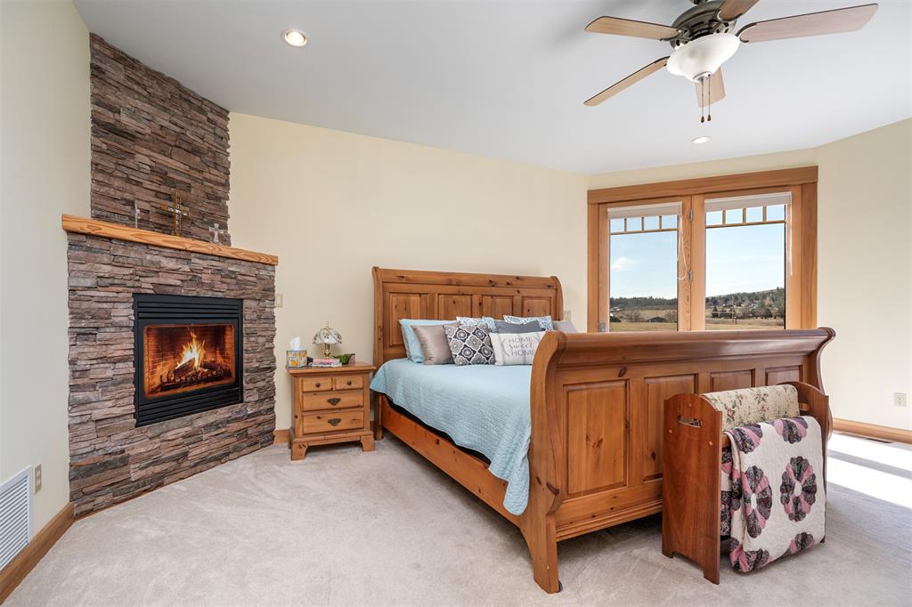 Polson, Montana, 59860, United States, 4 Bedrooms Bedrooms, ,4 BathroomsBathrooms,Residential,For Sale,1930633