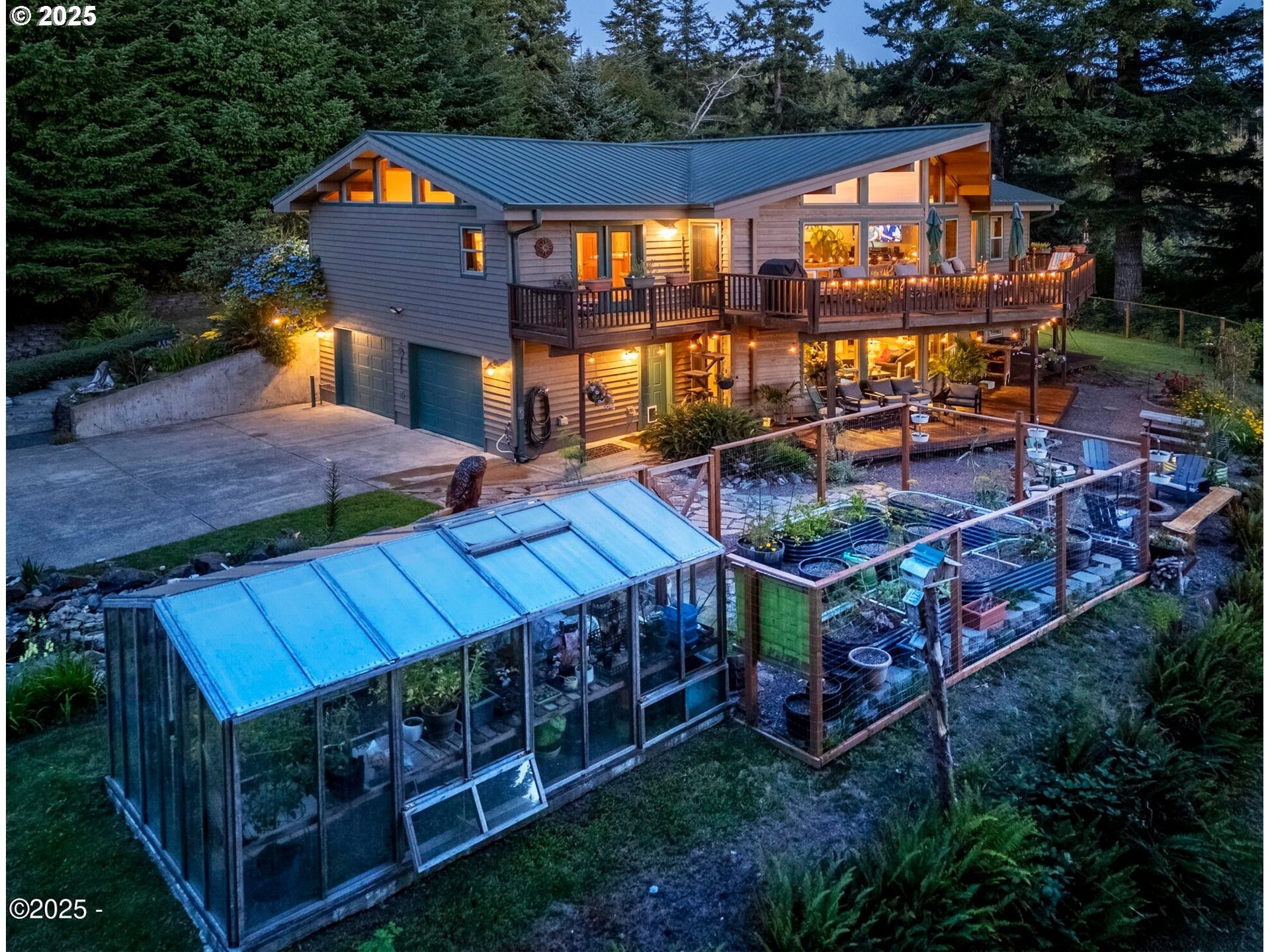 Otis, Oregon, 97368, United States, 4 Bedrooms Bedrooms, ,4 BathroomsBathrooms,Residential,For Sale,1941736