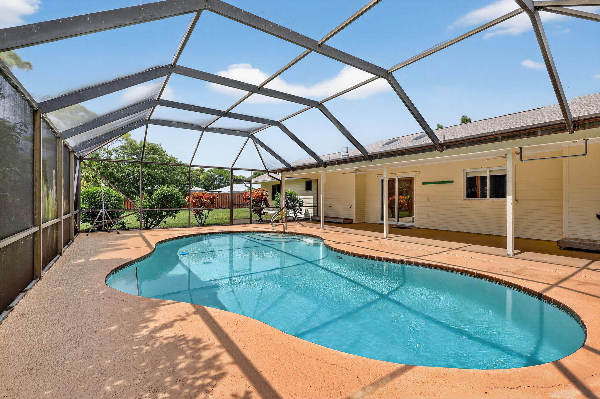 Jensen Beach, Florida, 34957, United States, 3 Bedrooms Bedrooms, ,2 BathroomsBathrooms,Residential,For Sale,1960986