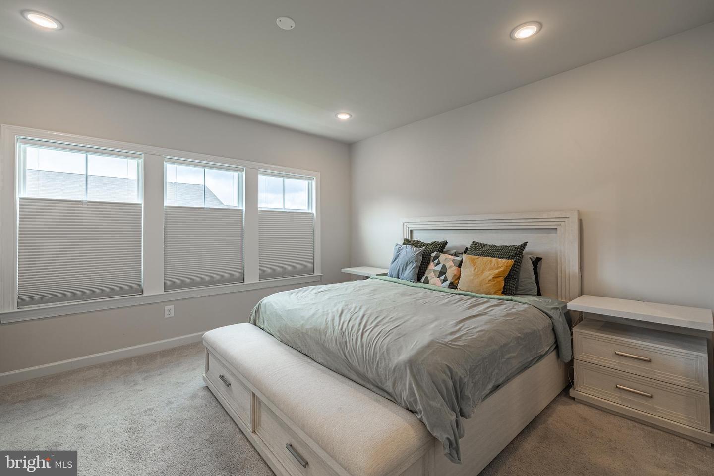 Alexandria, Virginia, 22306, United States, 3 Bedrooms Bedrooms, ,5 BathroomsBathrooms,Residential,For Sale,1913376