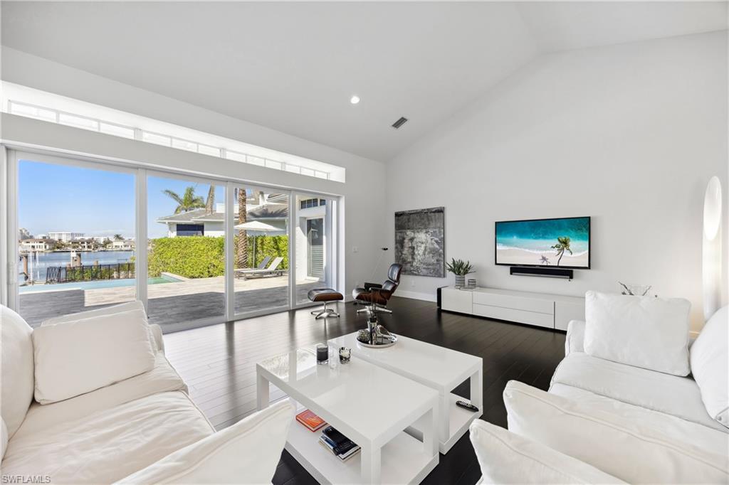 Naples, Florida, 34103, United States, 4 Bedrooms Bedrooms, ,4 BathroomsBathrooms,Residential,For Sale,1994421