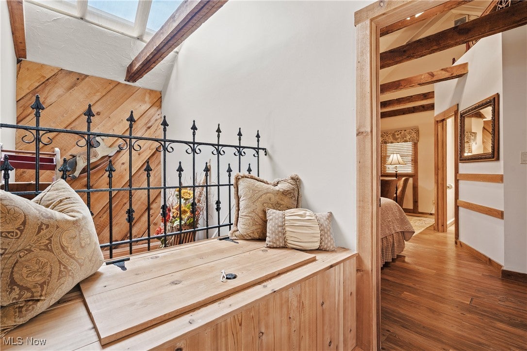 Cleveland, Ohio, 44113, United States, 3 Bedrooms Bedrooms, ,4 BathroomsBathrooms,Residential,For Sale,1984065