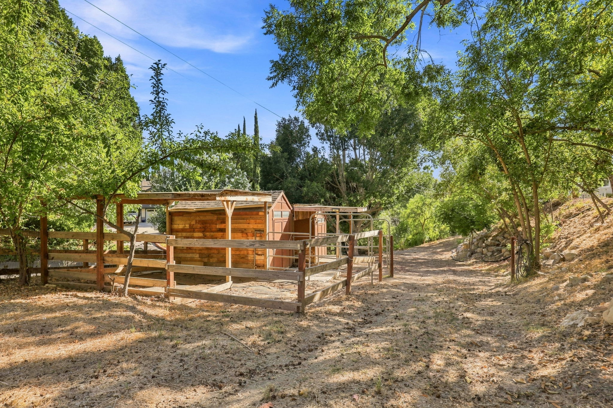  107 Alto Drive, Oak View, CA 93022 - 物件實景