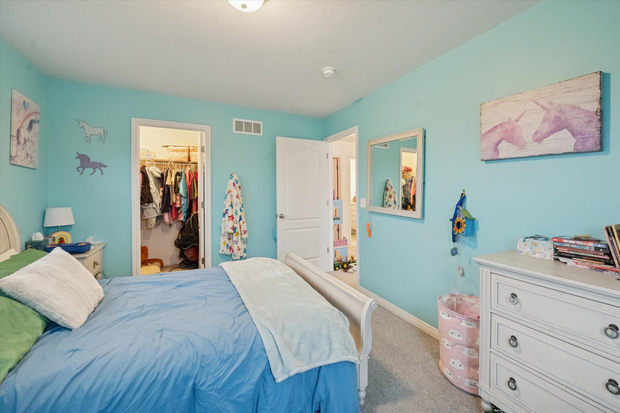 Ortonville, Michigan, 48462, United States, 5 Bedrooms Bedrooms, ,3 BathroomsBathrooms,Residential,For Sale,2008578