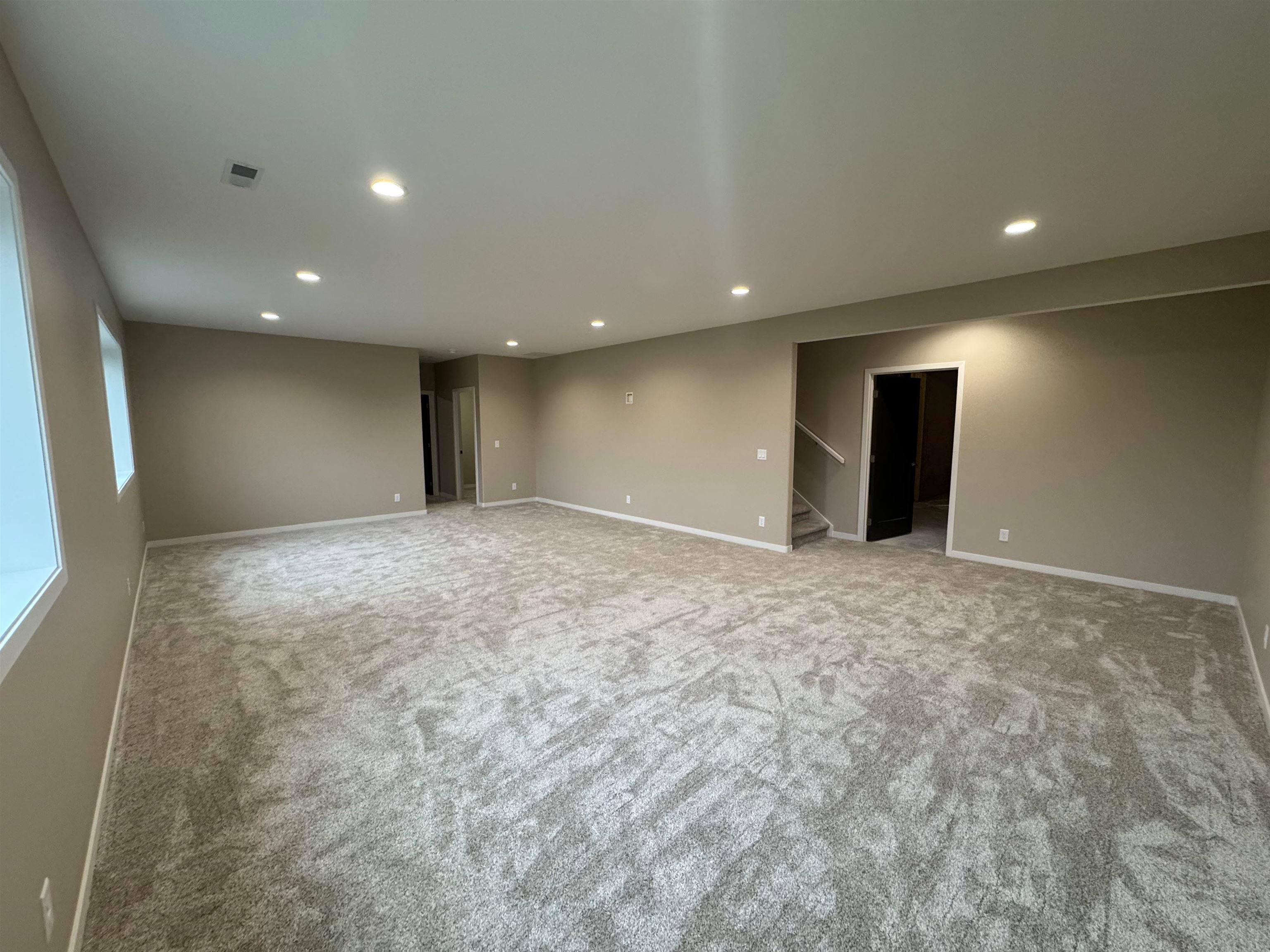 Norfolk, Nebraska, 68701, United States, 4 Bedrooms Bedrooms, ,3 BathroomsBathrooms,Residential,For Sale,1993341