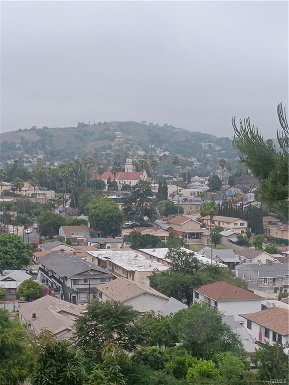 Los Angeles, California, 90032, United States, 4 Bedrooms Bedrooms, ,Residential,For Sale,1823077