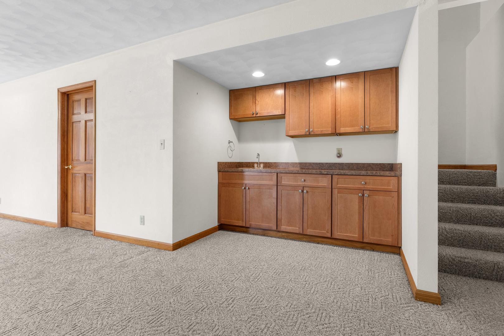 Roscoe, Illinois, 61073, United States, 3 Bedrooms Bedrooms, ,4 BathroomsBathrooms,Residential,For Sale,2011346