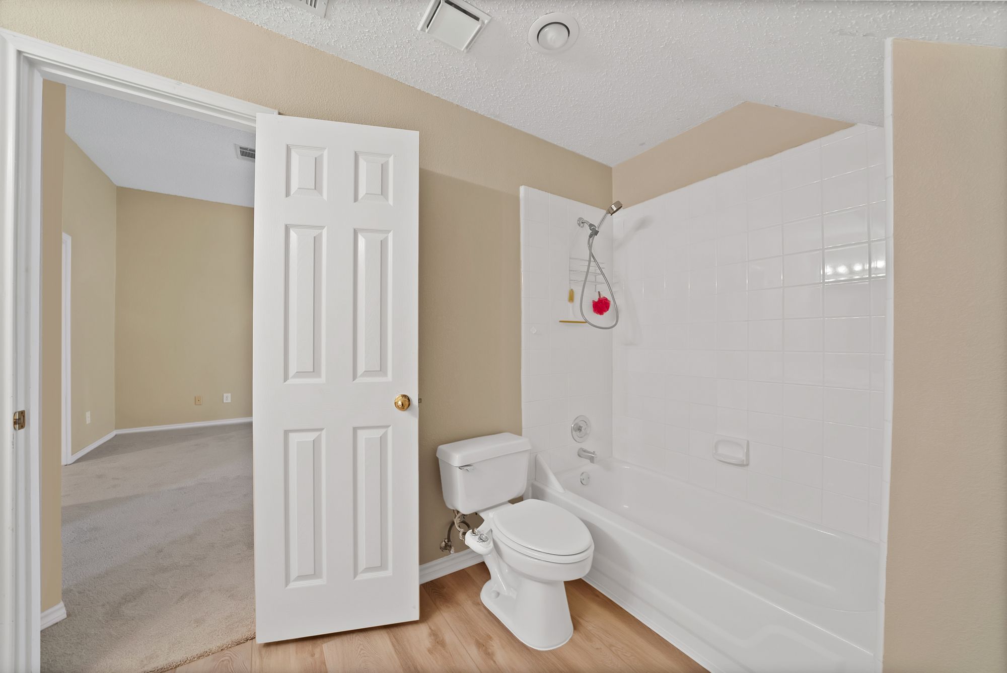  2129 Brentcove Drive, Grapevine, TX, 76051 - 物件實景
