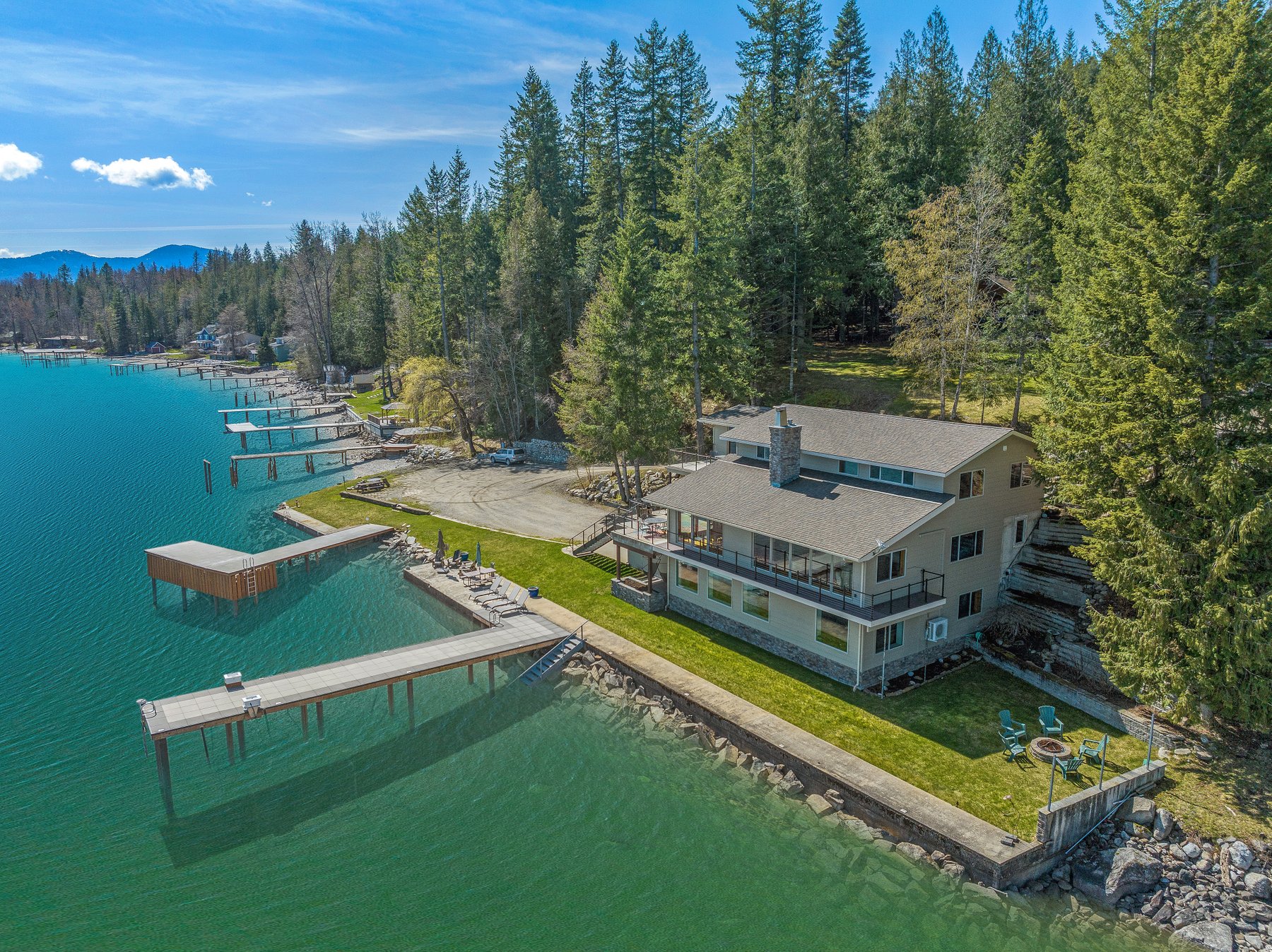 Sagle, Idaho, 83860, United States, 6 Bedrooms Bedrooms, ,5 BathroomsBathrooms,Residential,For Sale,1763487