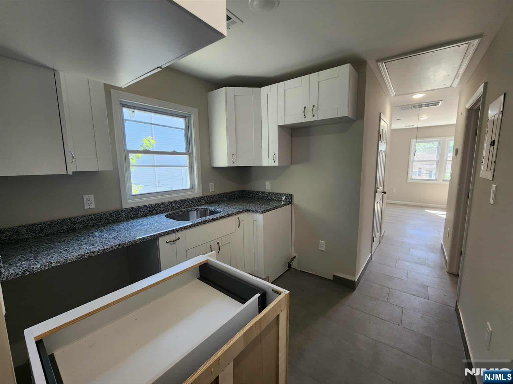 Passaic, New Jersey, 07055, United States, 5 Bedrooms Bedrooms, ,2 BathroomsBathrooms,Residential,For Sale,1975134