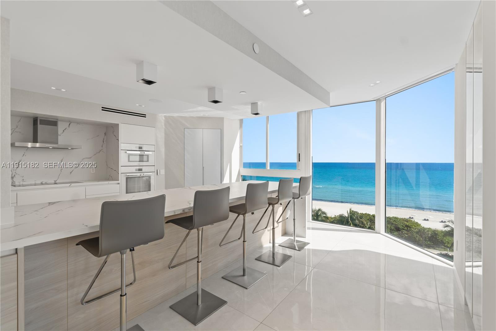 Miami Beach, Florida, 33140, United States, 5 Bedrooms Bedrooms, ,5 BathroomsBathrooms,Residential,For Sale,1997515