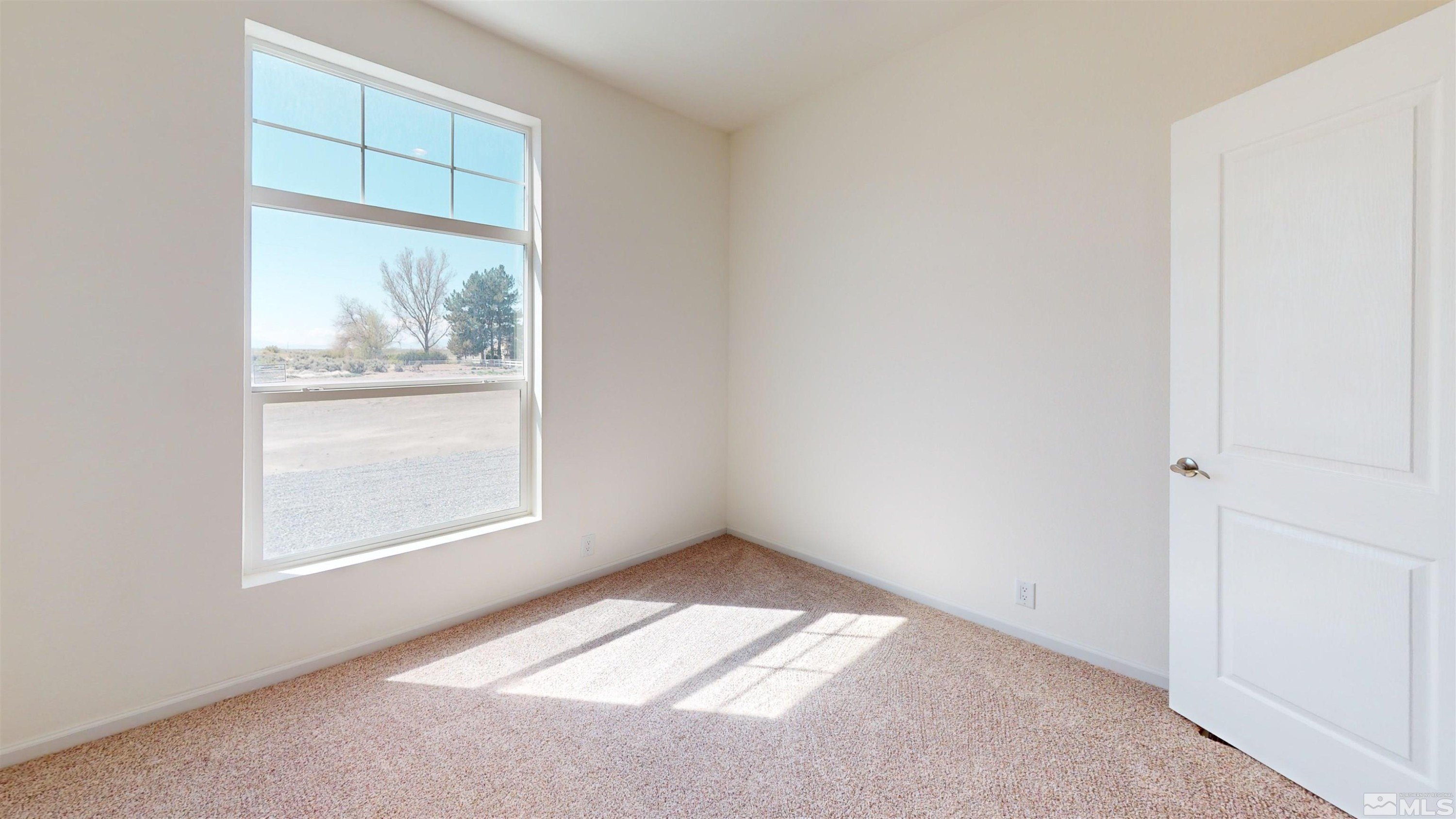 Winnemucca, Nevada, 89445, United States, 4 Bedrooms Bedrooms, ,3 BathroomsBathrooms,Residential,For Sale,1977385