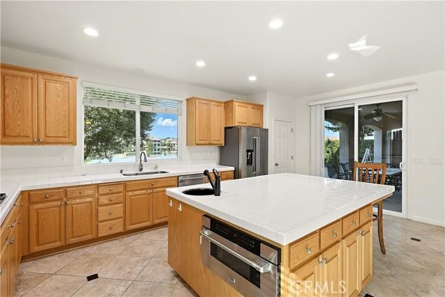 Chowchilla, California, 93610, United States, 5 Bedrooms Bedrooms, ,4 BathroomsBathrooms,Residential,For Sale,2005891