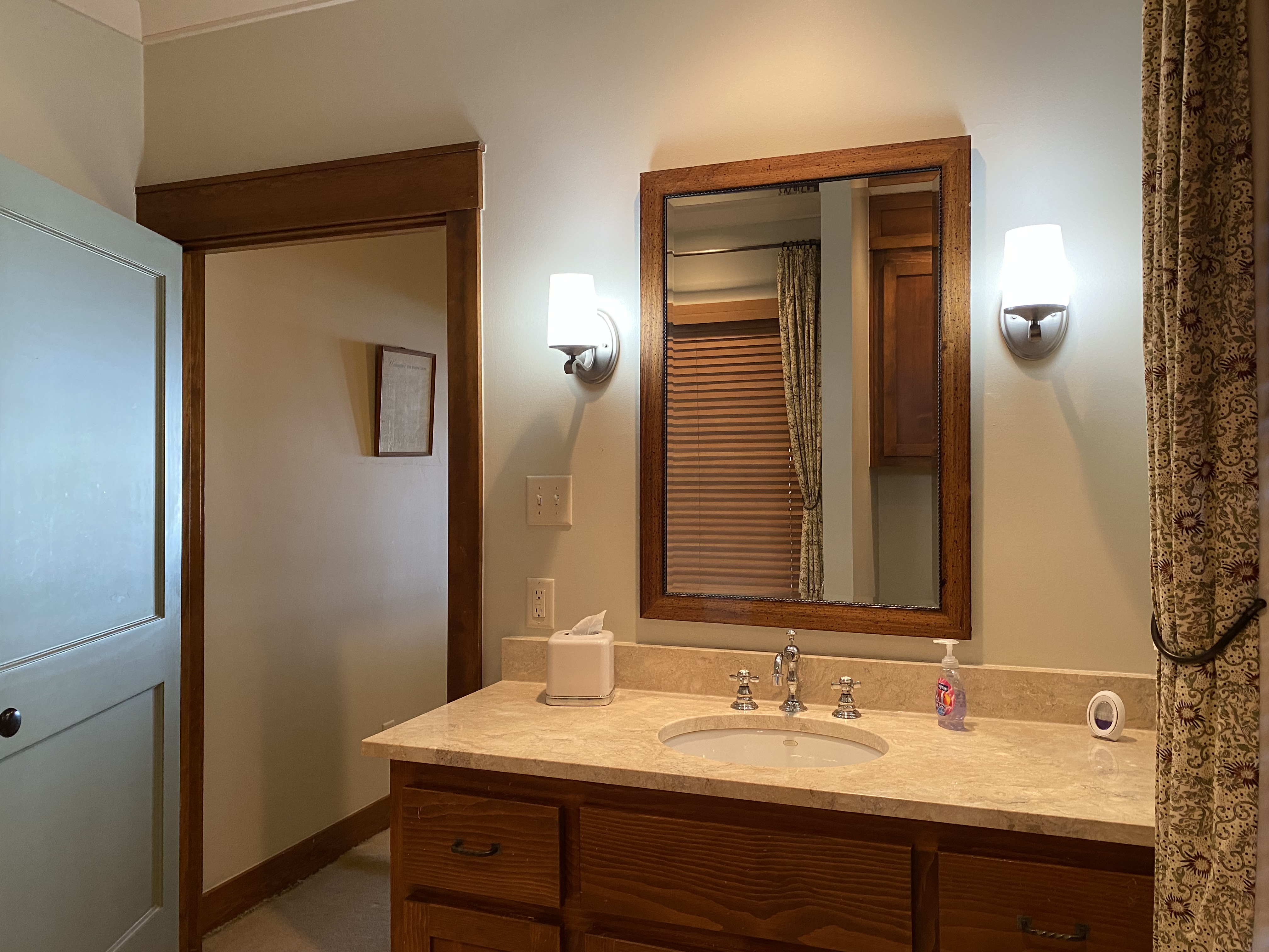 Lone Oak, Texas, 75453, United States, 3 Bedrooms Bedrooms, ,2 BathroomsBathrooms,Residential,For Sale,1880649