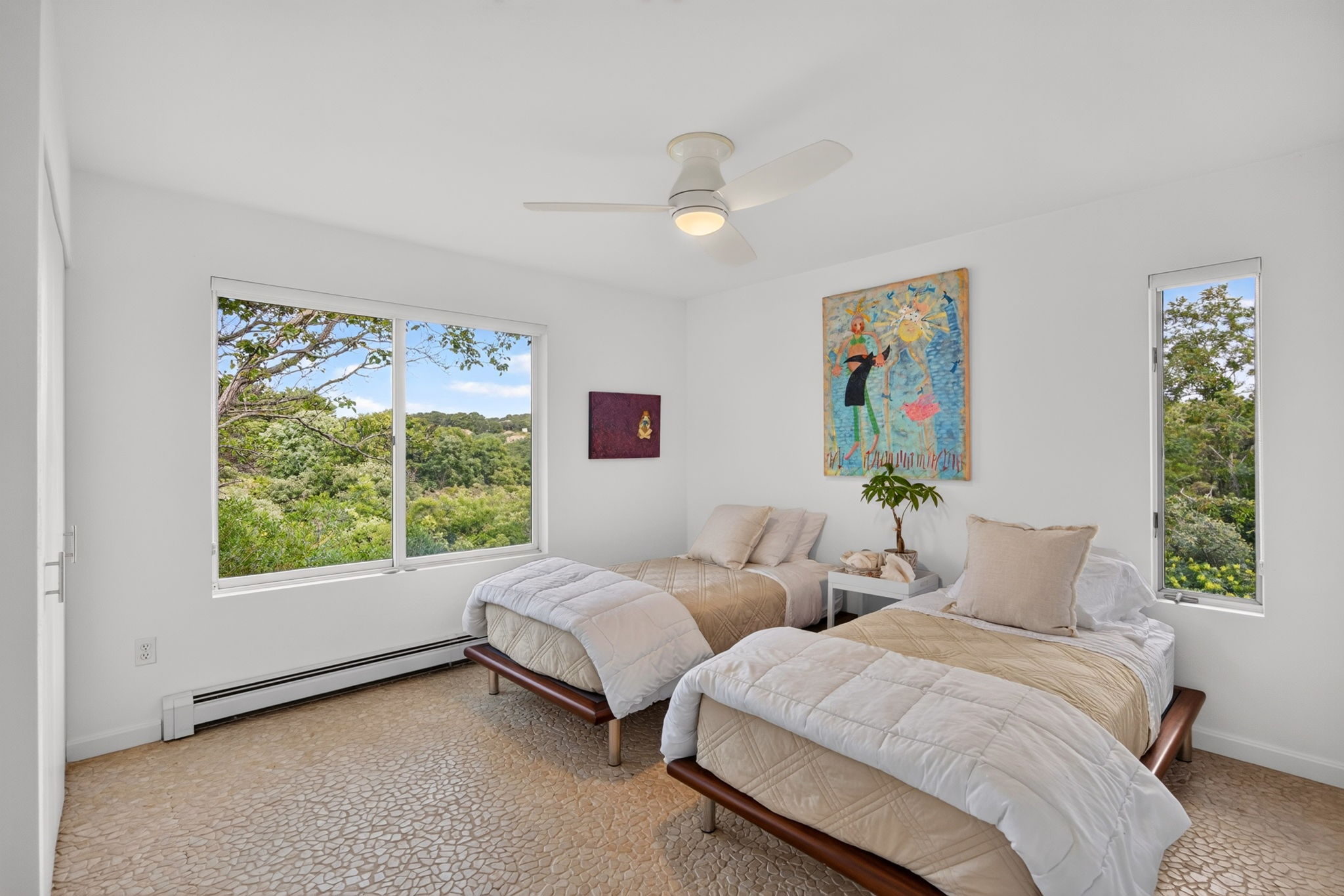  Five-Bedroom Contemporary with Bay Views, Pool & Private Beach Access - 物件實景