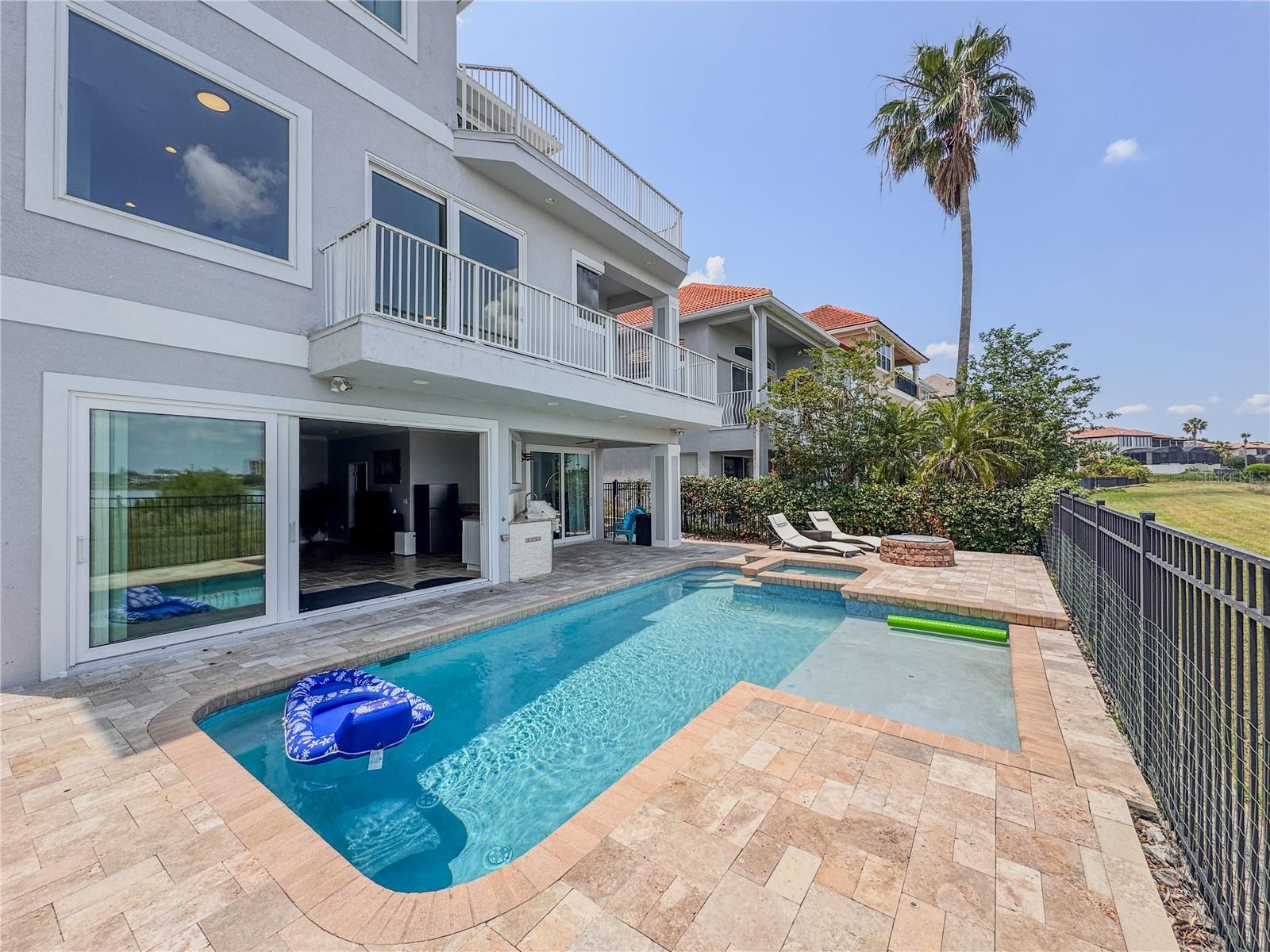 ORLANDO, Florida, 32836, United States, 5 Bedrooms Bedrooms, ,6 BathroomsBathrooms,Residential,For Sale,1983203