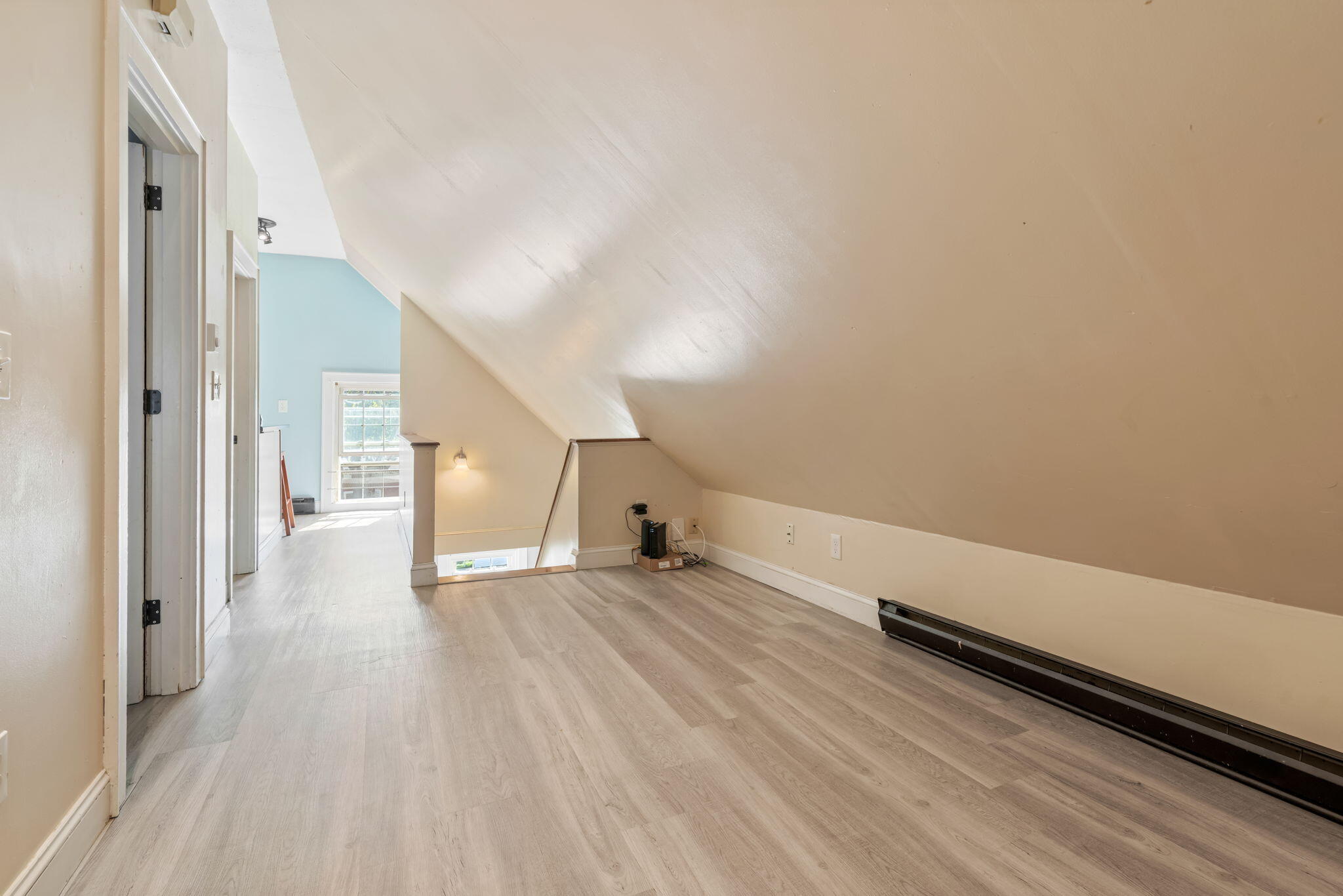 Biddeford, Maine, 04005, United States, ,3 BathroomsBathrooms,Residential,For Sale,1977018