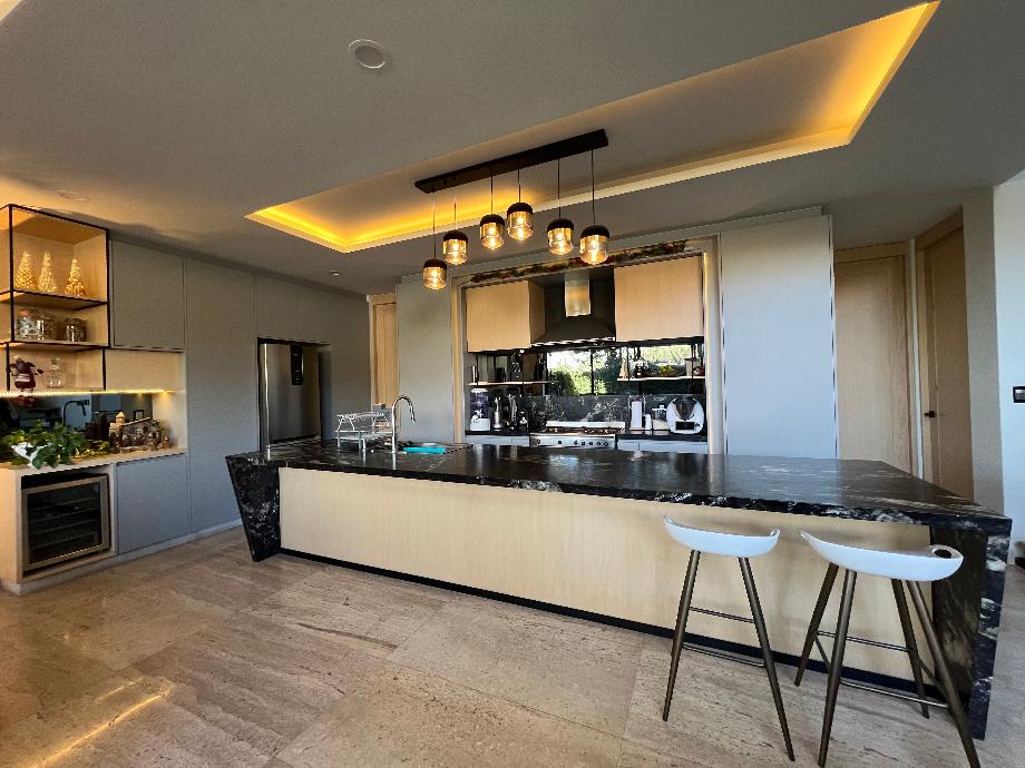 blvd bellavista, Atizapán de Zaragoza, Estado de méxico, 52994, Mexico, 3 Bedrooms Bedrooms, ,4 BathroomsBathrooms,Residential,For Sale,blvd bellavista,1672007