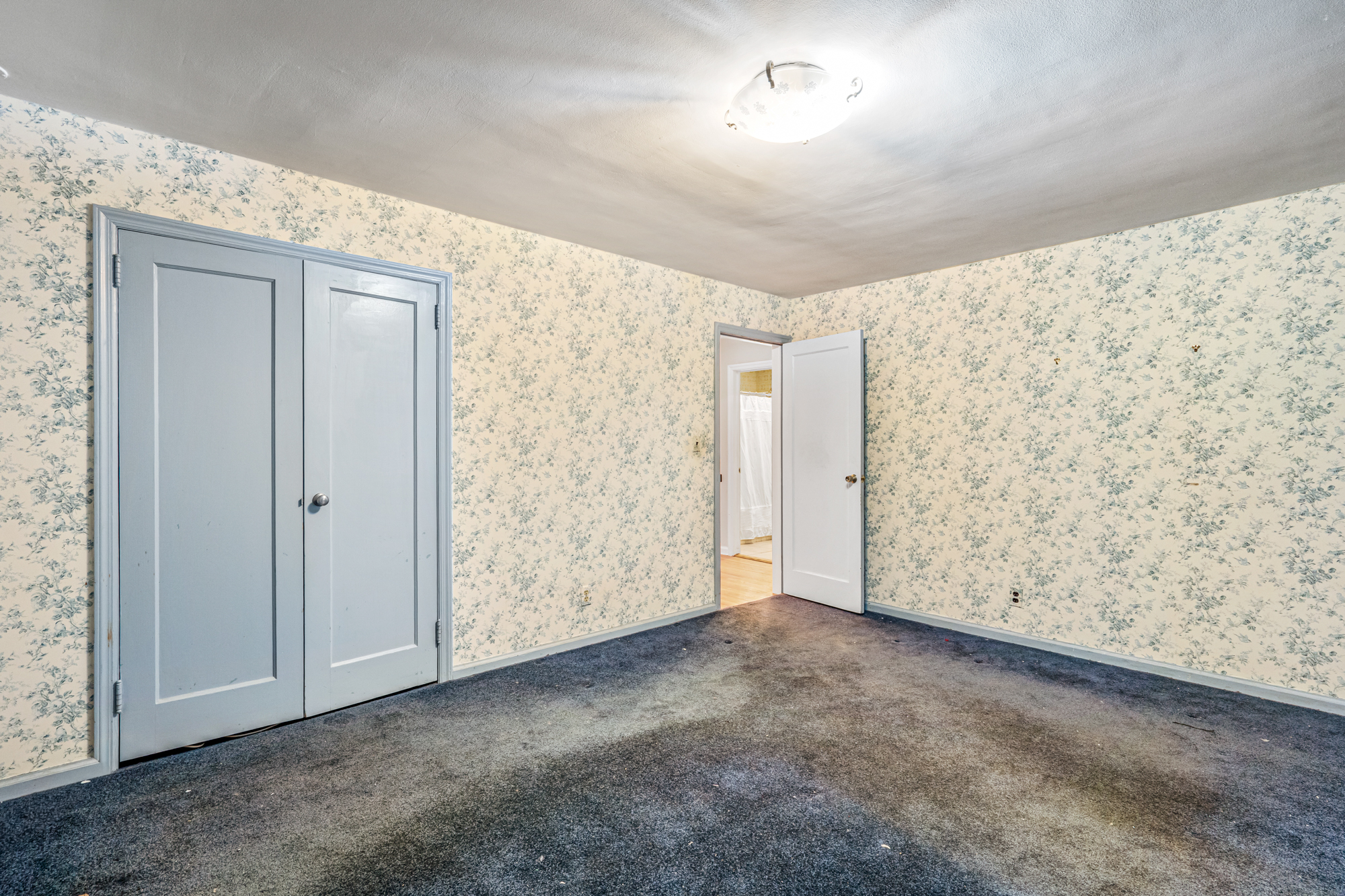  213-06 Richland Avenue, Oakland Gardens, NY, 11364 - 物件實景