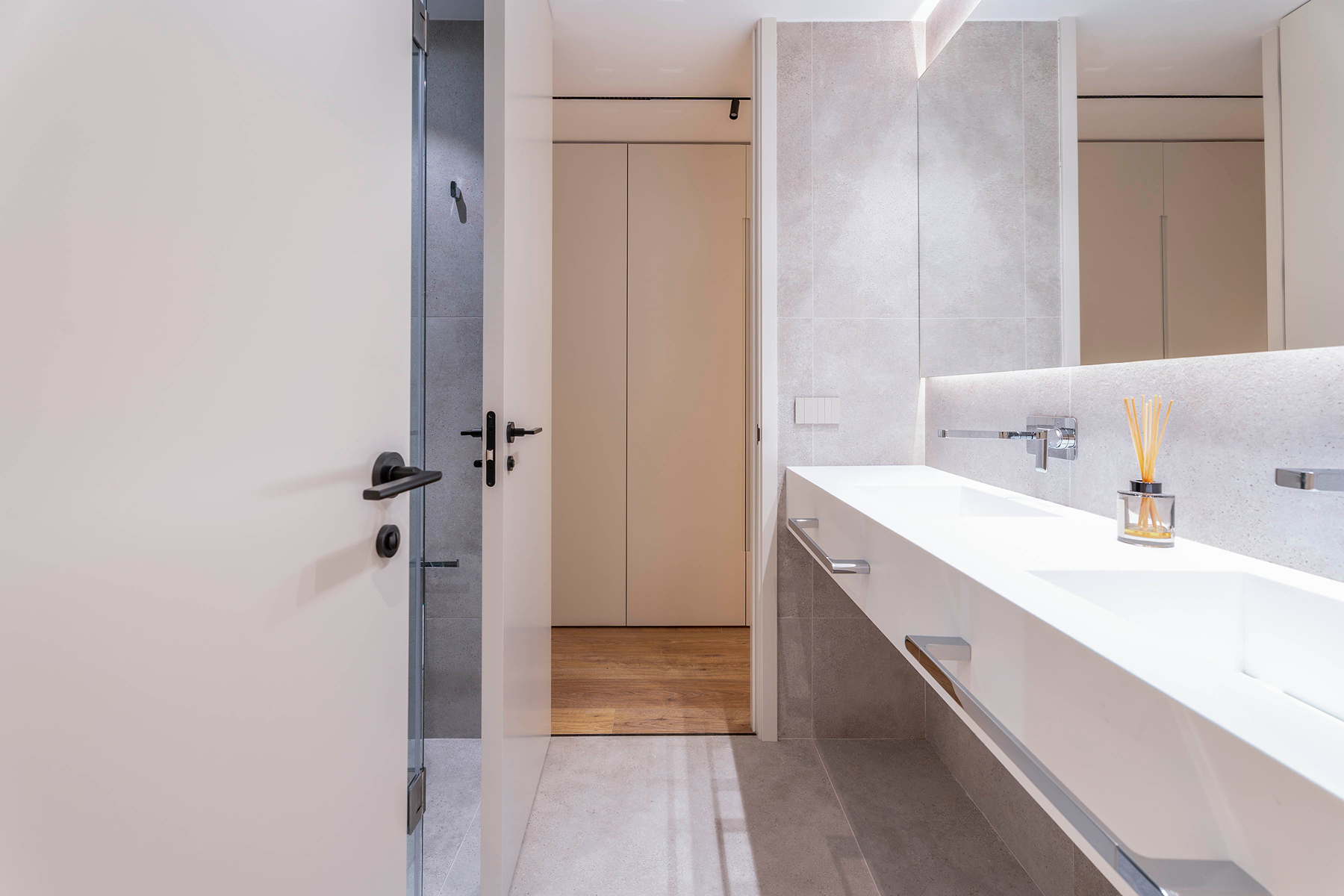  3 bedroom apartment on Lagasca Street - 物件實景