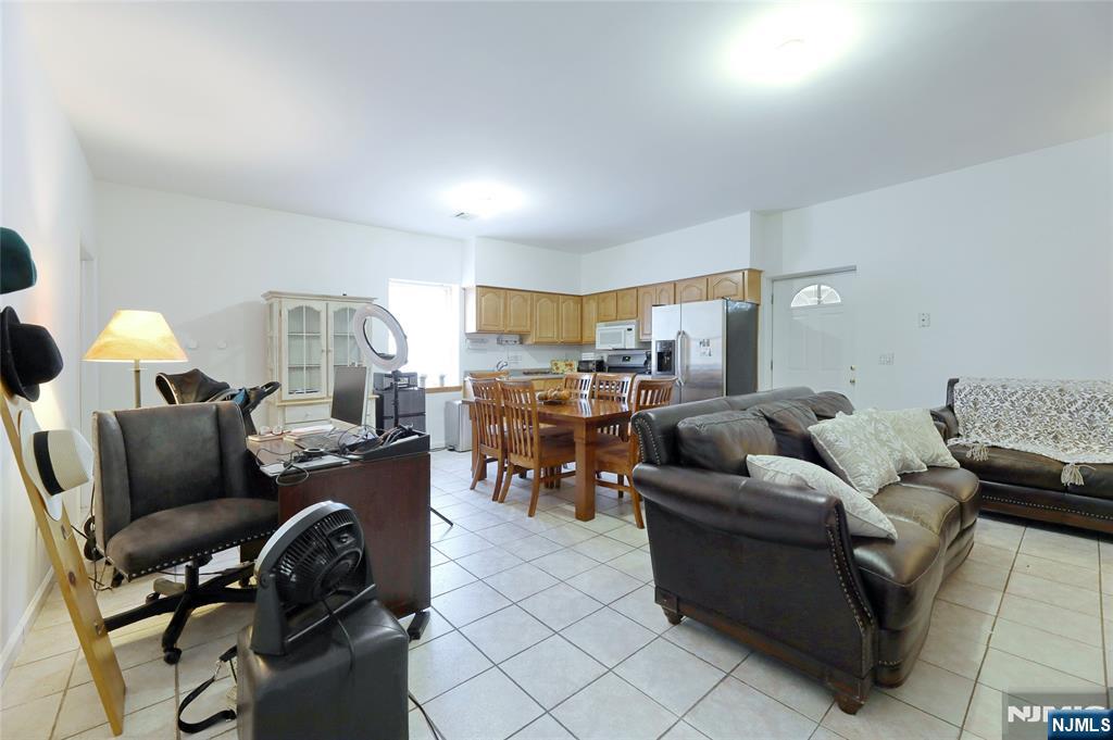 North Arlington, New Jersey, 07031, United States, 6 Bedrooms Bedrooms, ,4 BathroomsBathrooms,Residential,For Sale,1974124