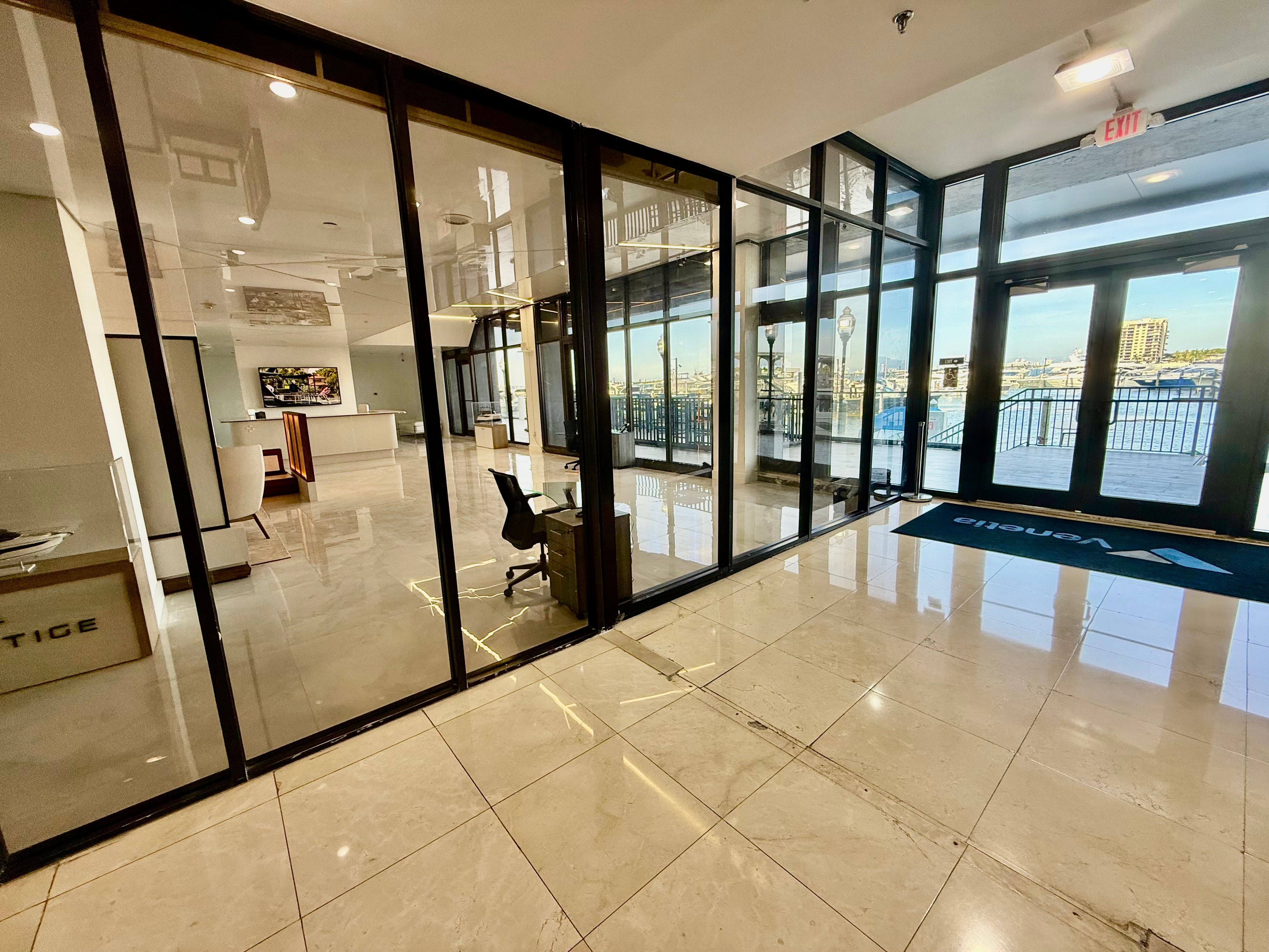  555 NE 15th St, Miami, FL, 33132 - 物件實景