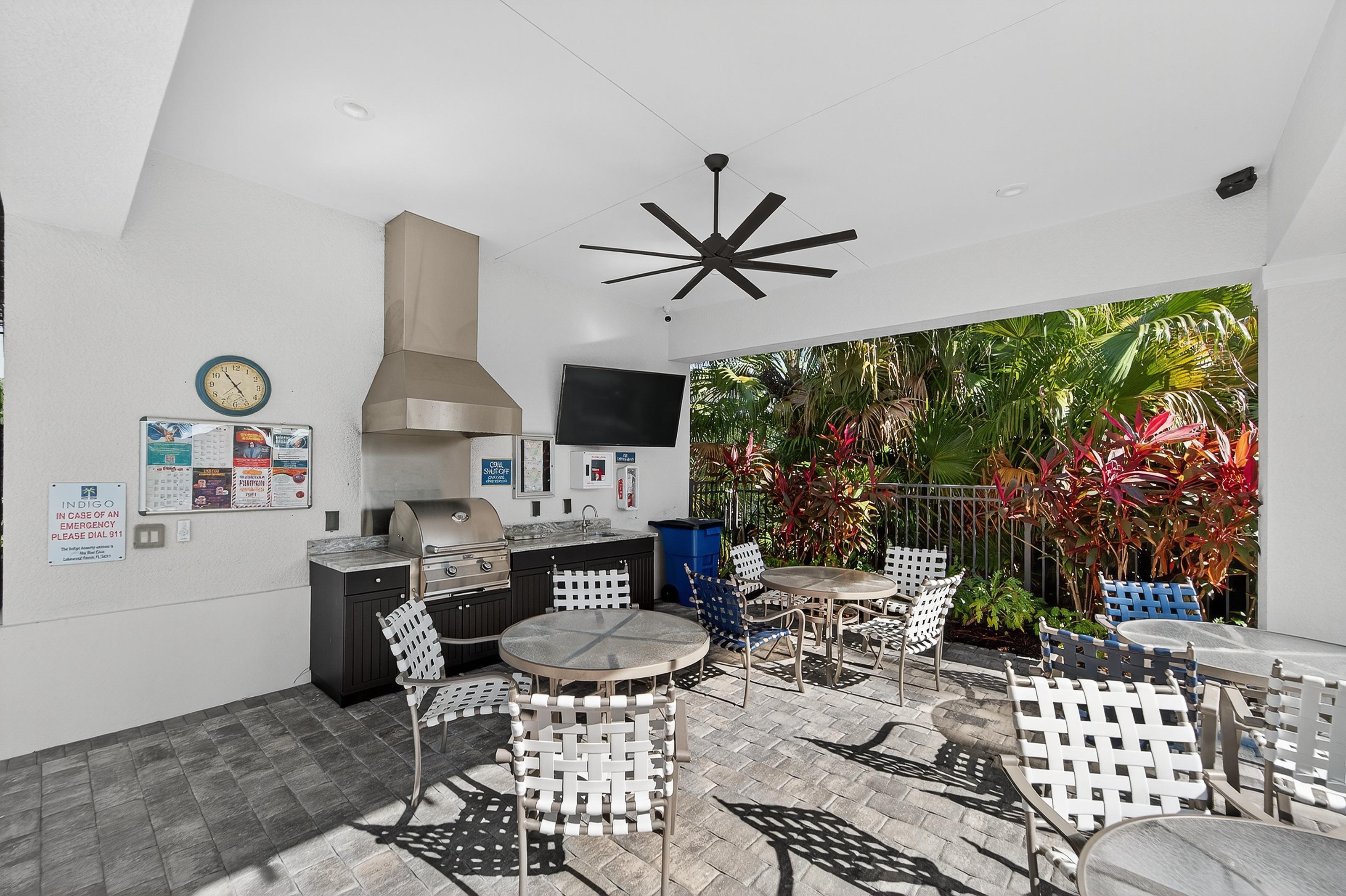 Bradenton, Florida, 34211, United States, 3 Bedrooms Bedrooms, ,2 BathroomsBathrooms,Residential,For Sale,2008823