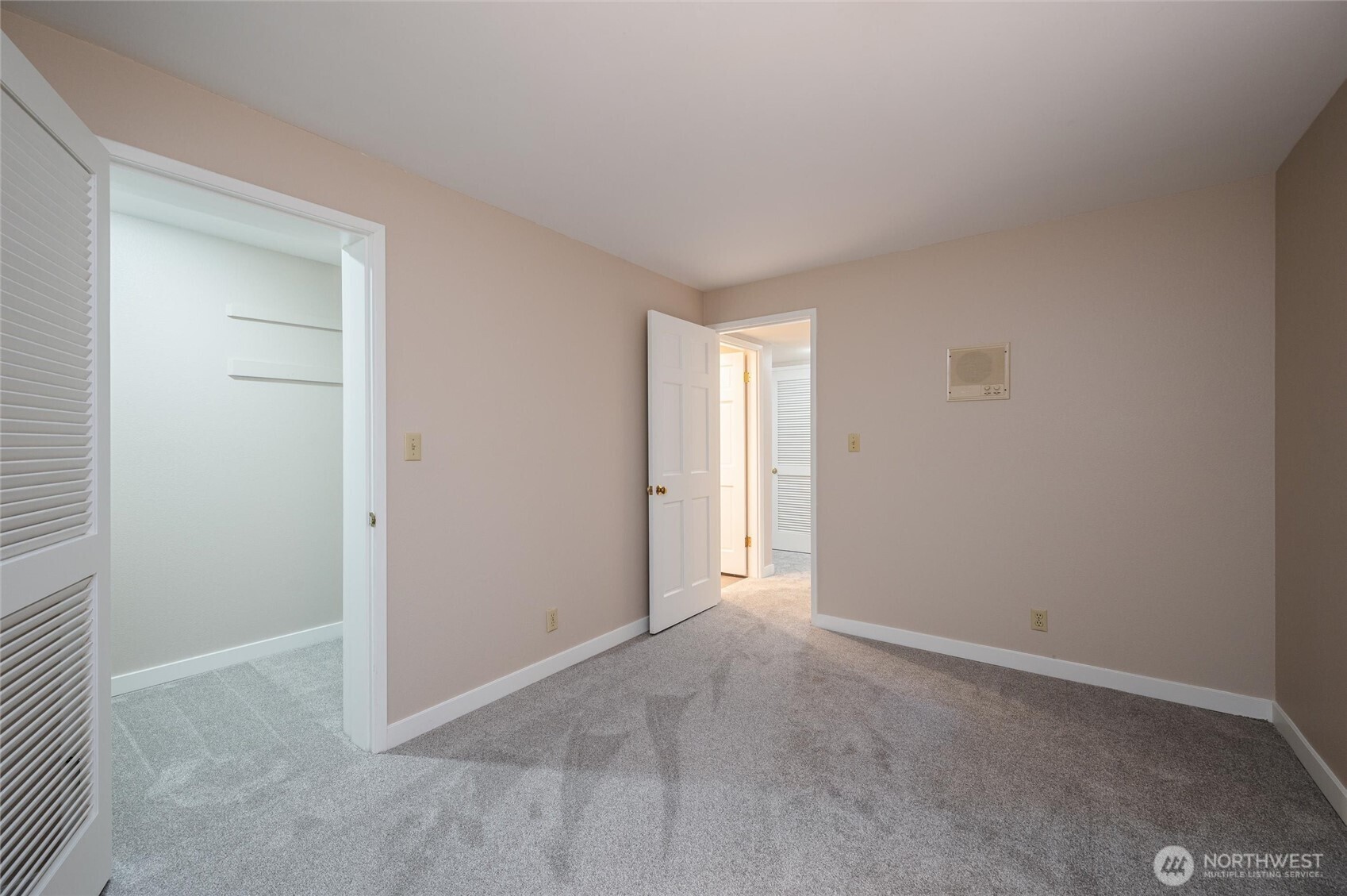 Bellingham, Washington, 98225, United States, 3 Bedrooms Bedrooms, ,2 BathroomsBathrooms,Residential,For Sale,1754252