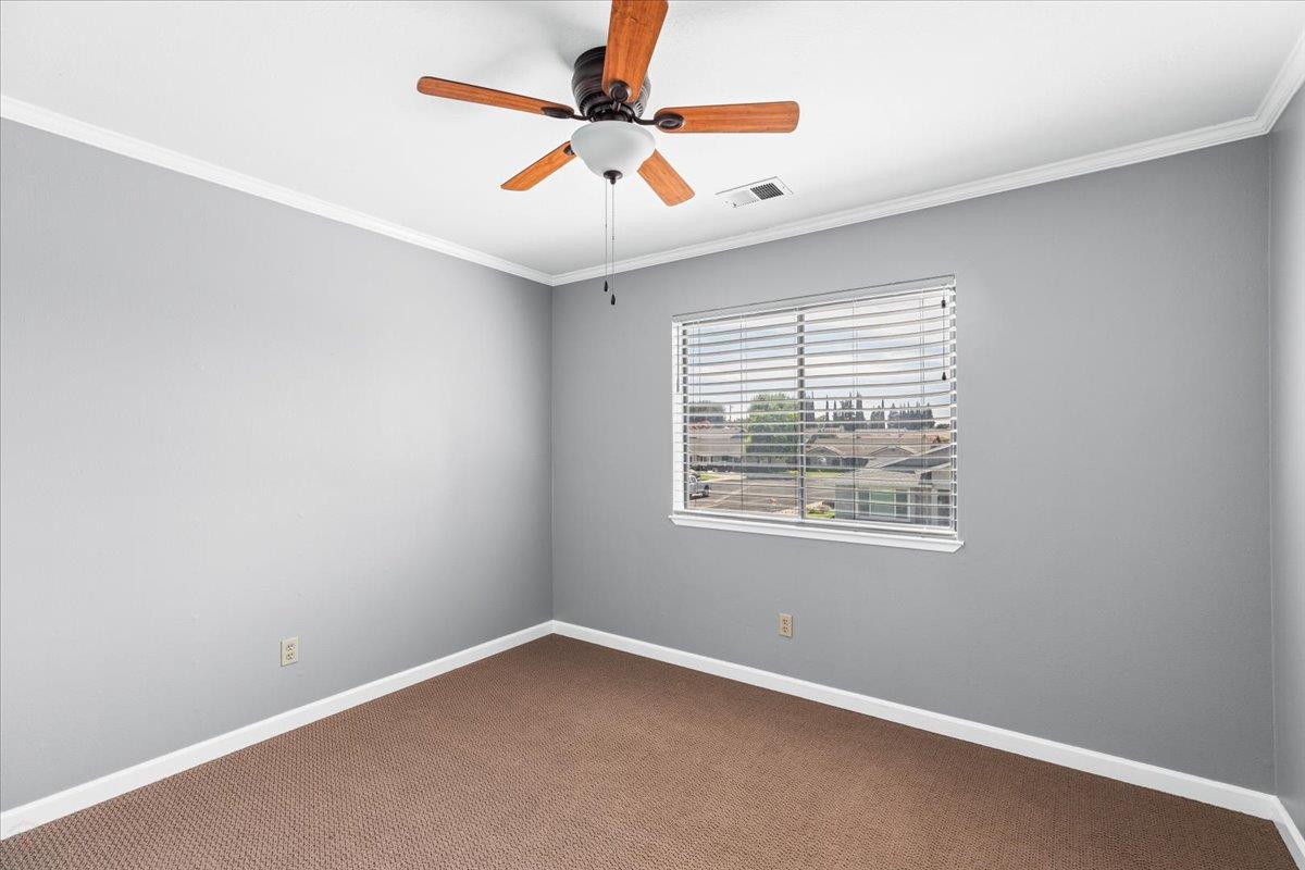 Oakdale, California, 95361, United States, 3 Bedrooms Bedrooms, ,3 BathroomsBathrooms,Residential,For Sale,1923997
