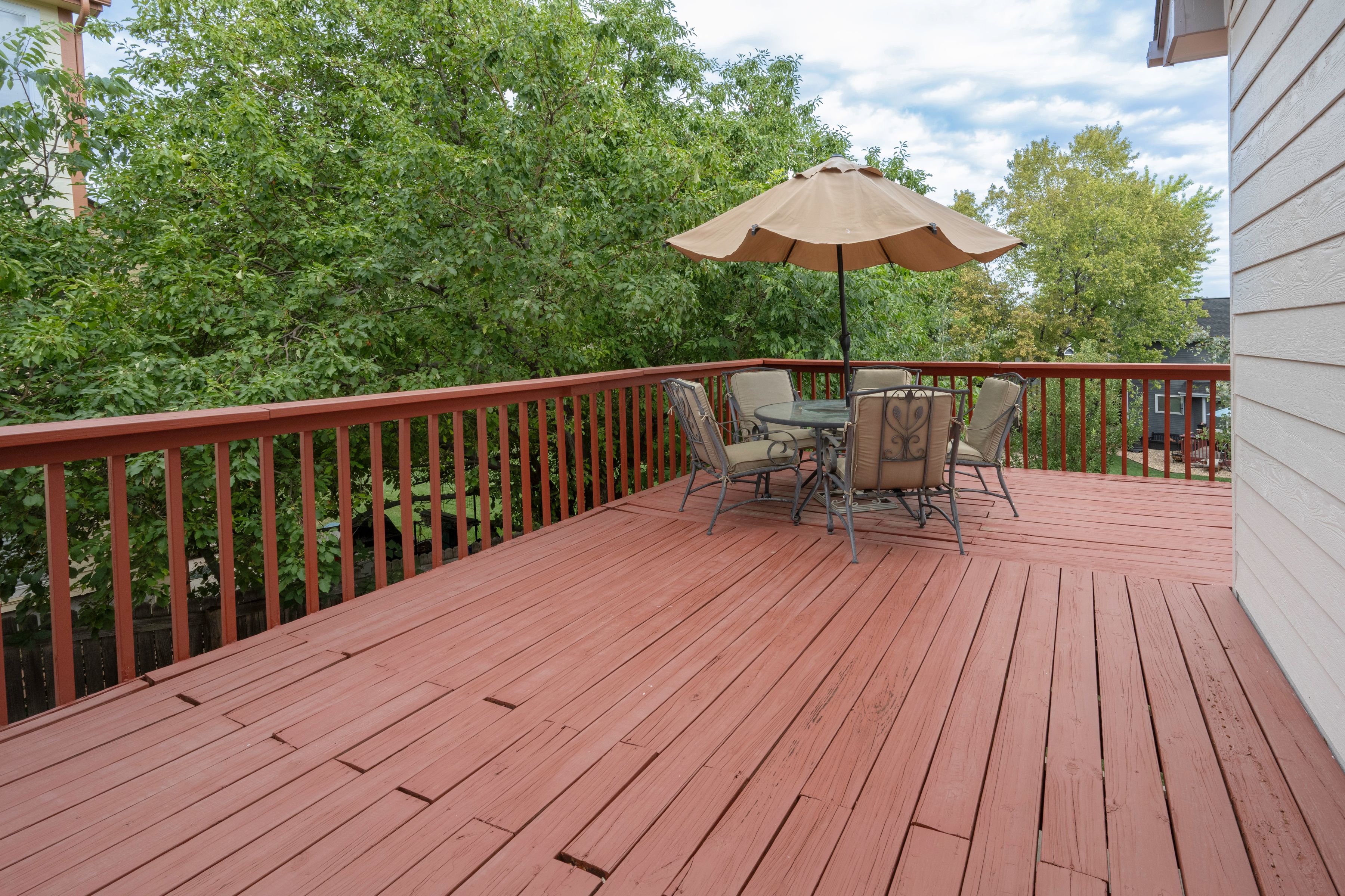 Lovingly Maintained Home in the Highly Sought-After Hunters Glen Community - 物件實景