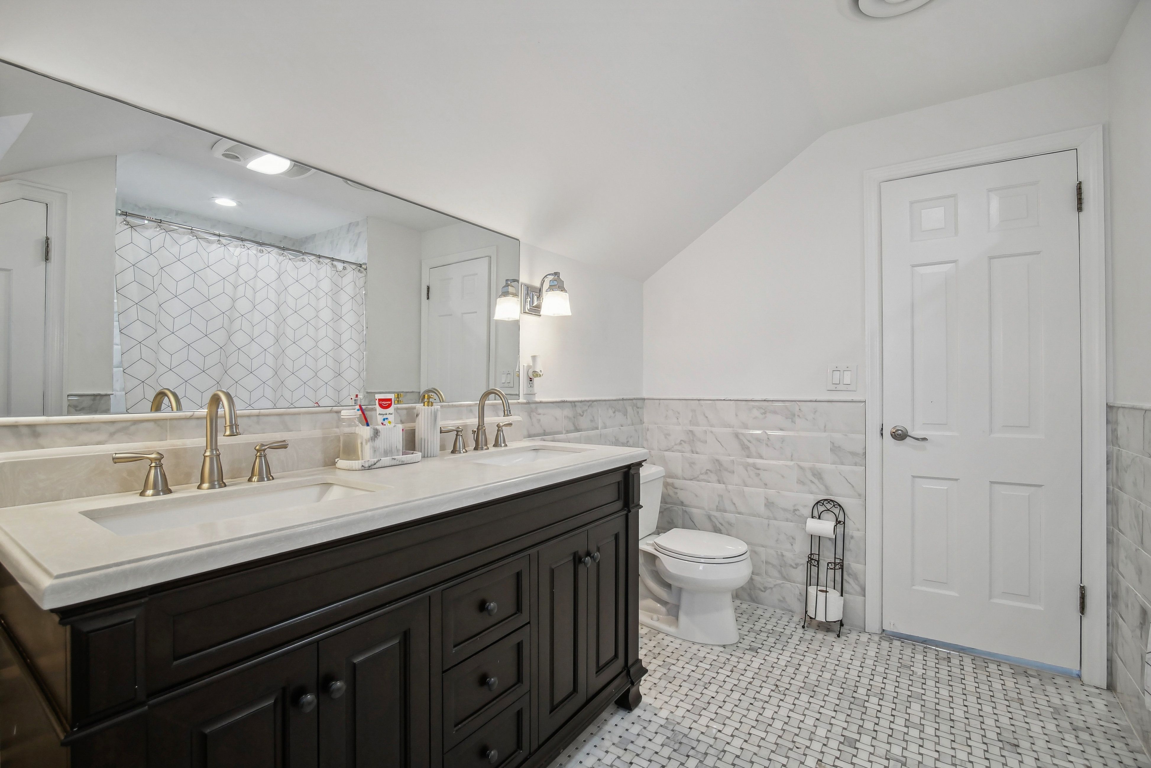  1008 Mary Allen Lane, Mountainside, NJ 07092 - 物件實景
