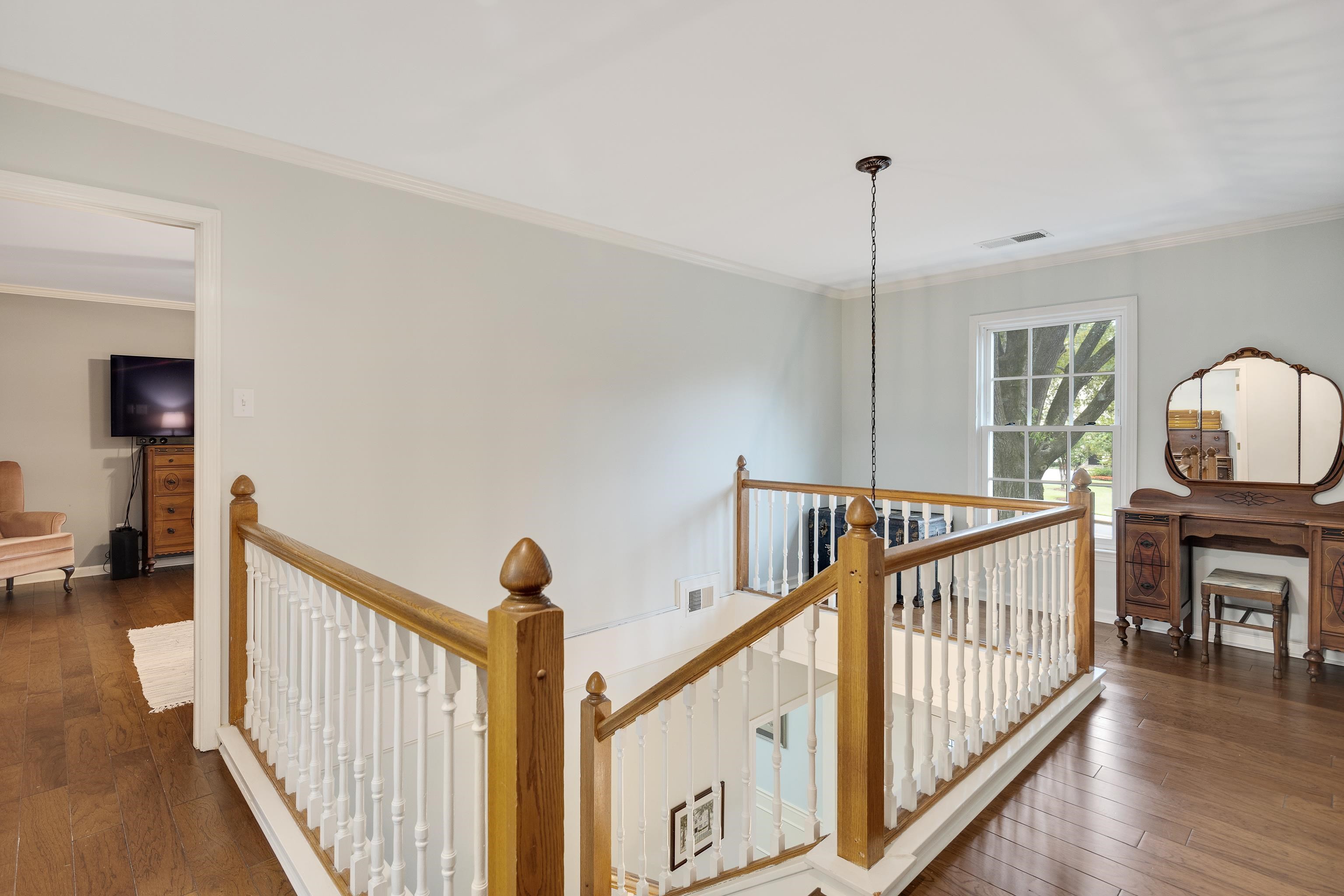 Memphis, Tennessee, 38117, United States, 4 Bedrooms Bedrooms, ,3 BathroomsBathrooms,Residential,For Sale,1972441