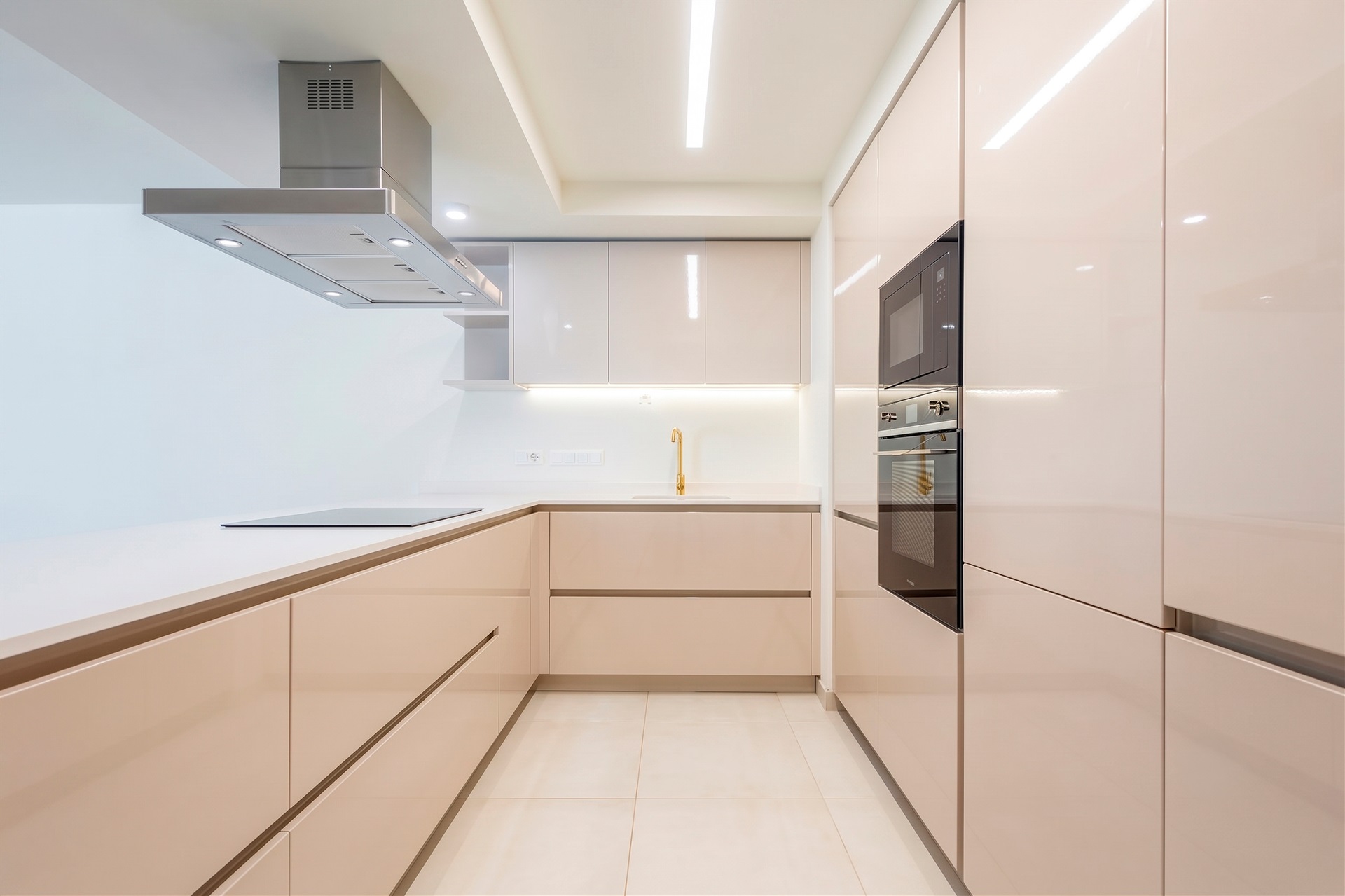  Flat, 2 bedrooms, for Sale - 物件實景