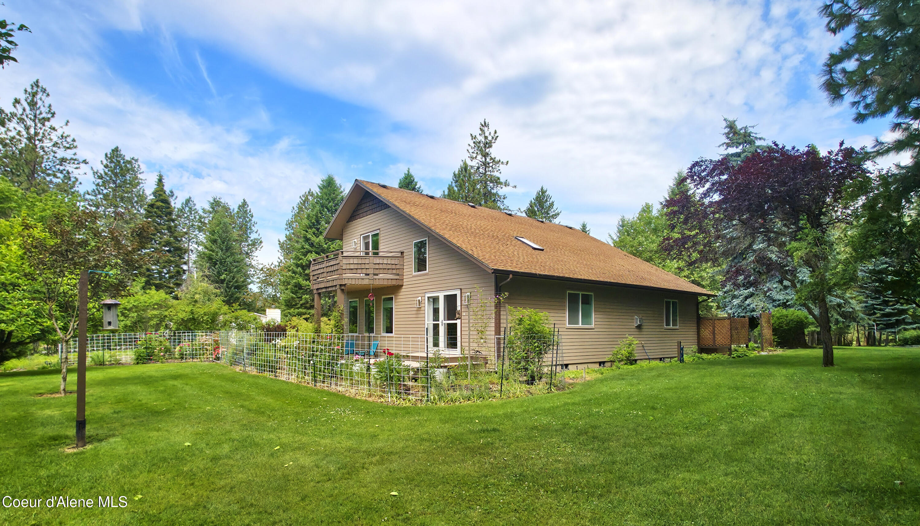 Hauser, Idaho, 83854, United States, 3 Bedrooms Bedrooms, ,3 BathroomsBathrooms,Residential,For Sale,1974734