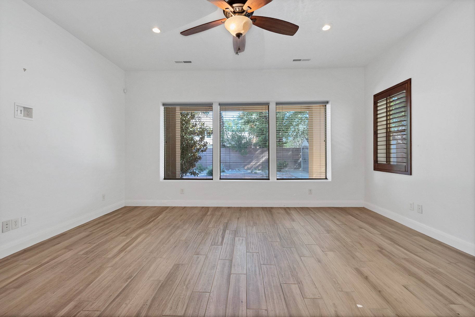  Indoor-Outdoor Living With Privacy, Space & Style In Washington Fields - 物件實景