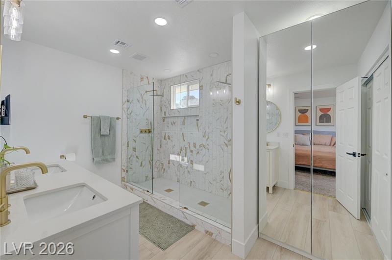 Las Vegas, Nevada, 89120, United States, 4 Bedrooms Bedrooms, ,3 BathroomsBathrooms,Residential,For Sale,2047975