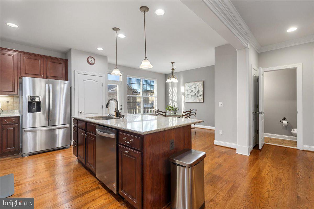 Leesburg, Virginia, 20176, United States, 3 Bedrooms Bedrooms, ,4 BathroomsBathrooms,Residential,For Sale,2003528