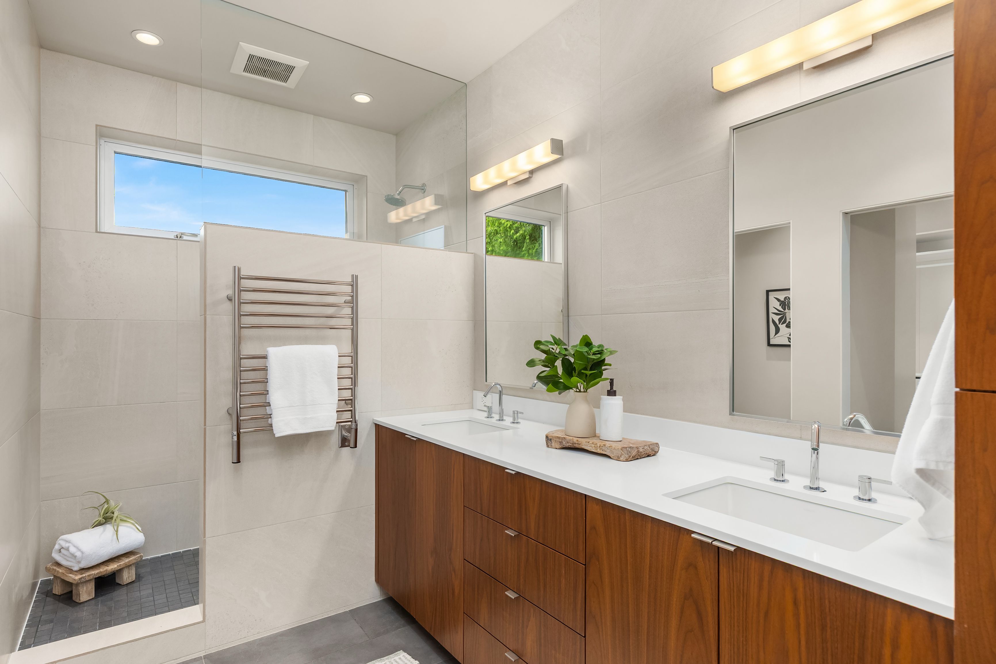  3154 Point White Drive Northeast, Bainbridge Island, WA 98110 - 物件實景