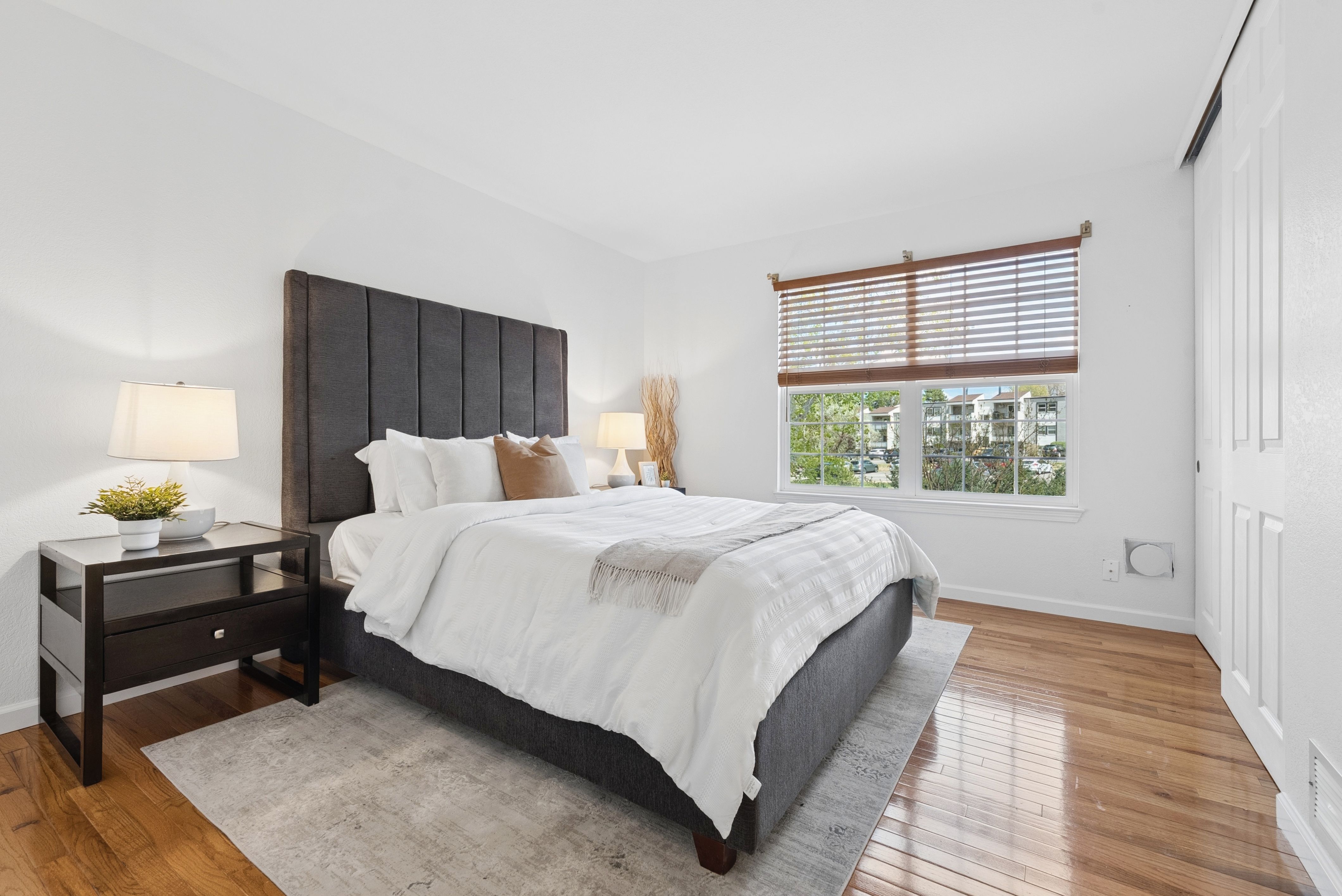  Nestled at the Base of the Beautiful Golden Foothills in Desirable Lakota Hills - 物件實景
