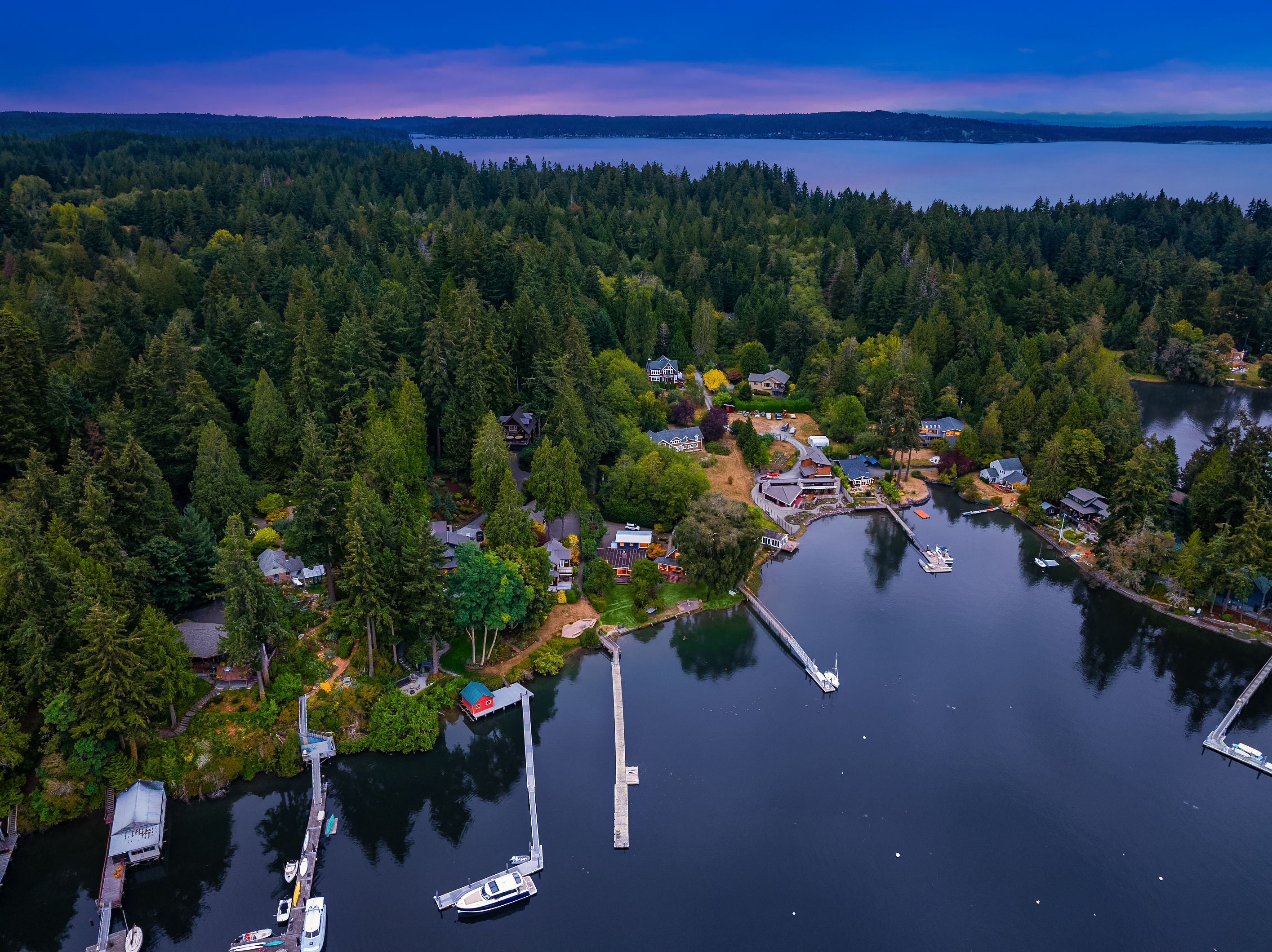  15122 & 15128 NE Anna Vera Lane, Bainbridge Island, WA 98110 - 物件實景