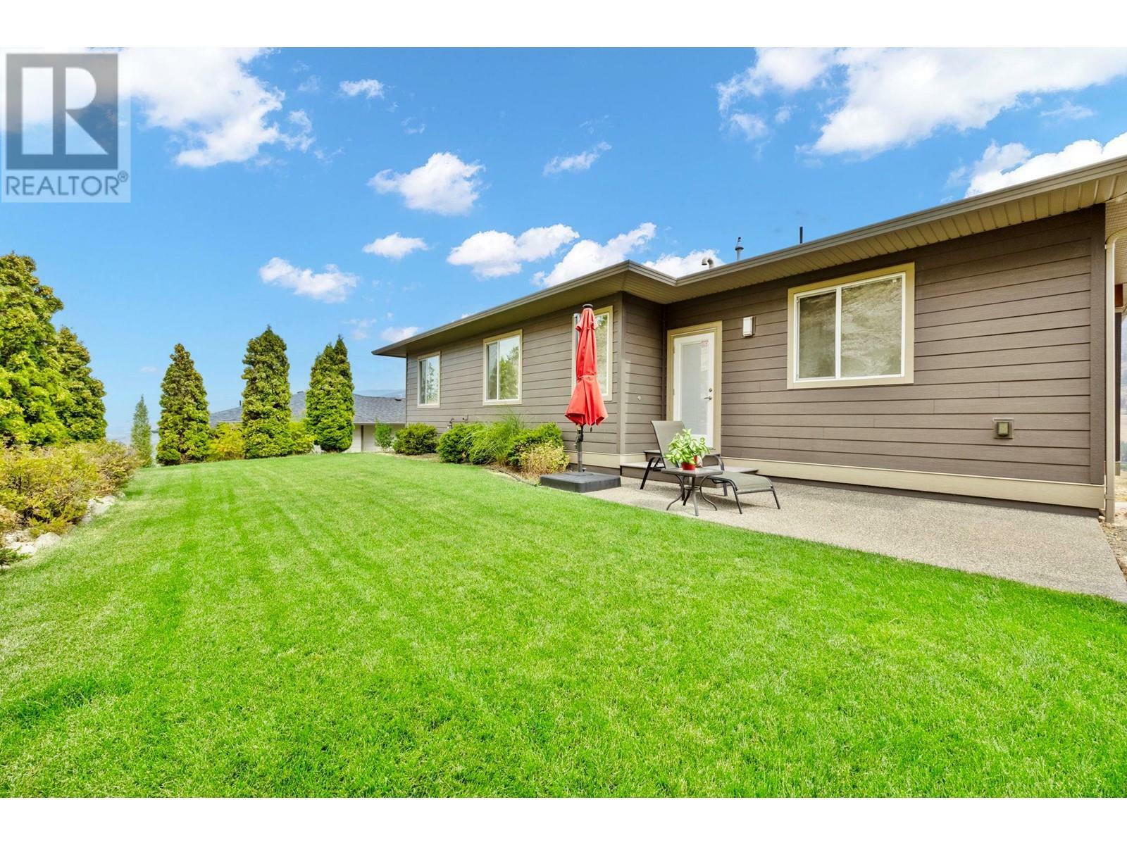 KELOWNA, British Columbia, V1P 1T1, CA, 4 Bedrooms Bedrooms, ,3 BathroomsBathrooms,Residential,For Sale,1837961