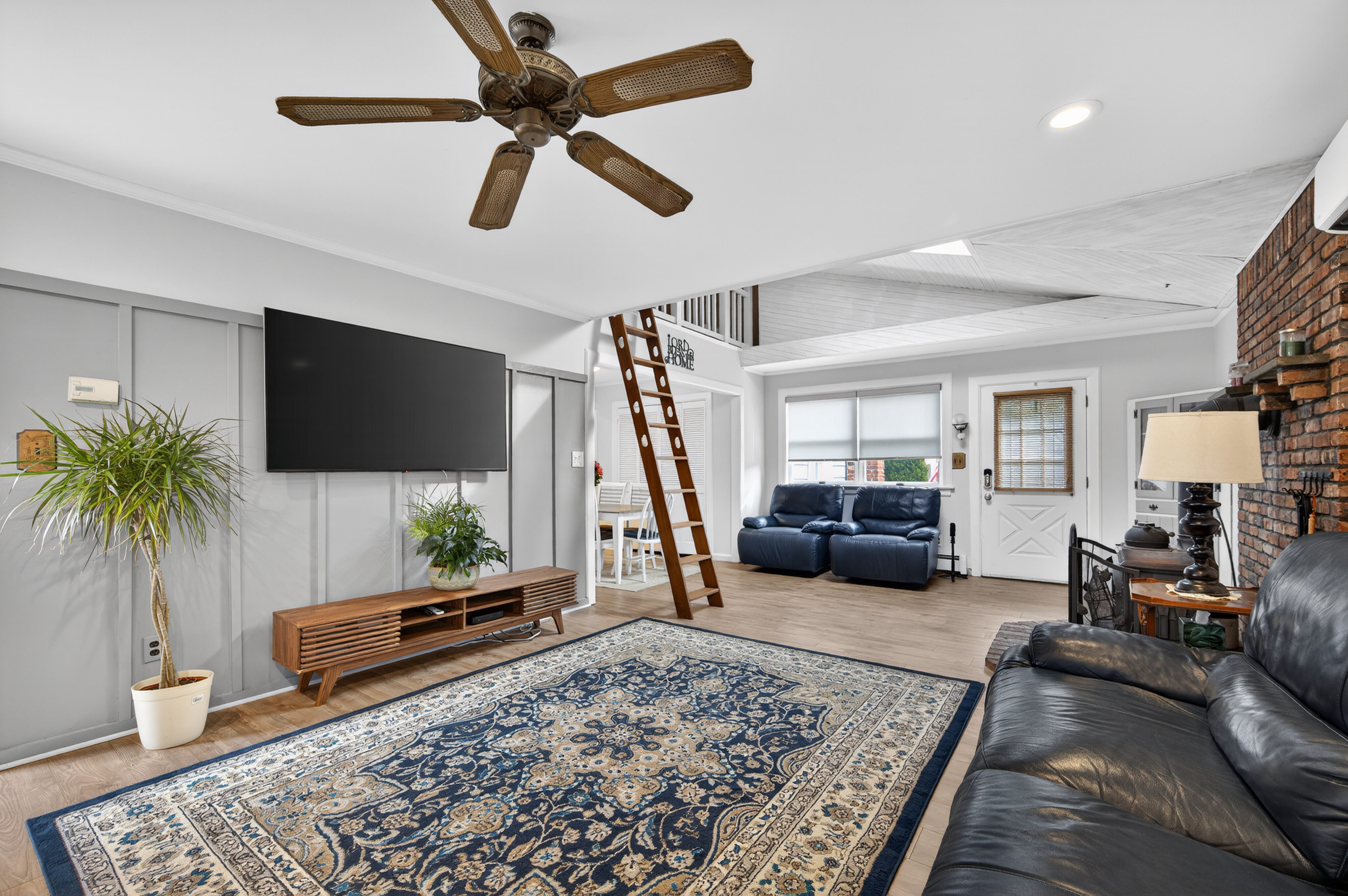  46 Monell Avenue, Islip, NY, 11751 - 物件實景